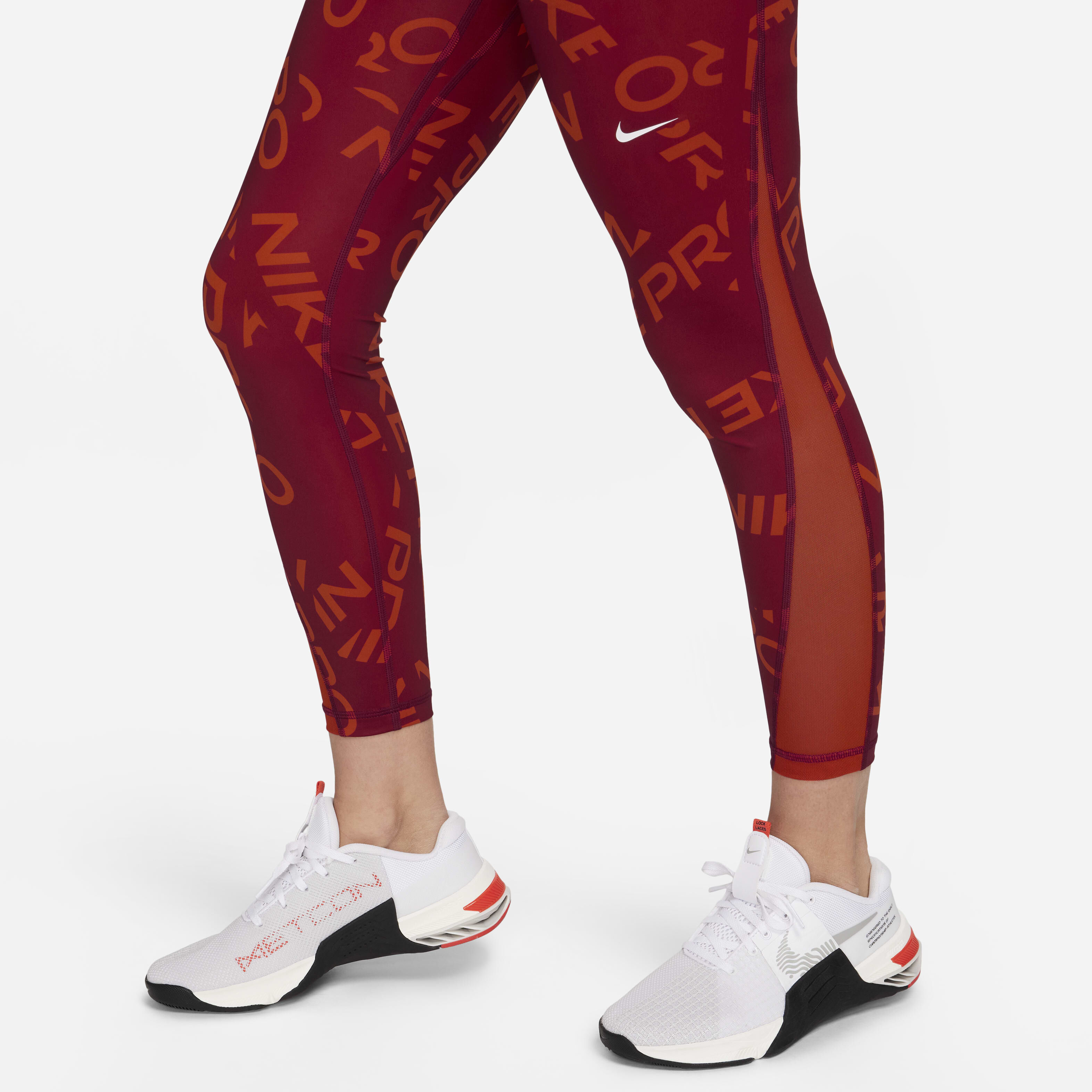 Nike Pro image number 2