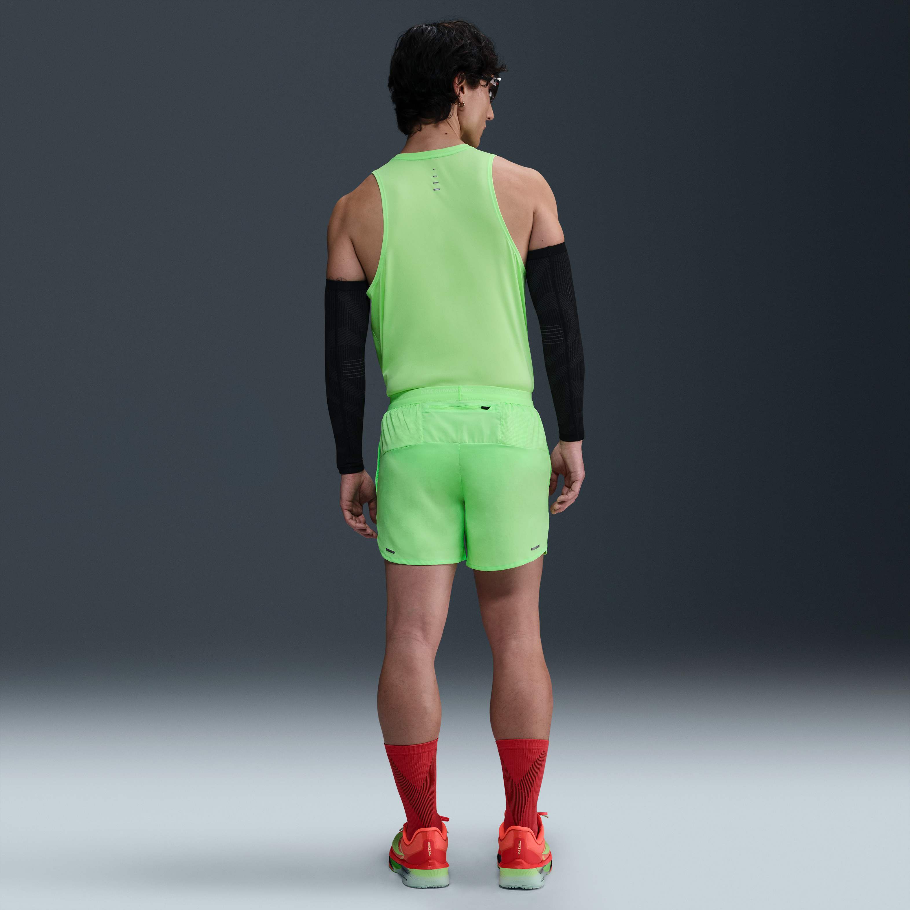 Nike Stride image number 3