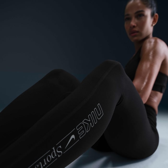 Nike One Fitted image number 4 Nike One Fitted image number 4