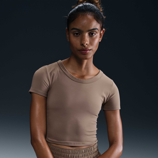 جديد قمصان بأكمام قصيرة نسائية-نايكي, نايكي ون فيتد, تيشيرت دراي-فت قصير بأكمام قصيرة للنساء جديد قمصان بأكمام قصيرة نسائية-نايكي, نايكي ون فيتد, تيشيرت دراي-فت قصير بأكمام قصيرة للنساء