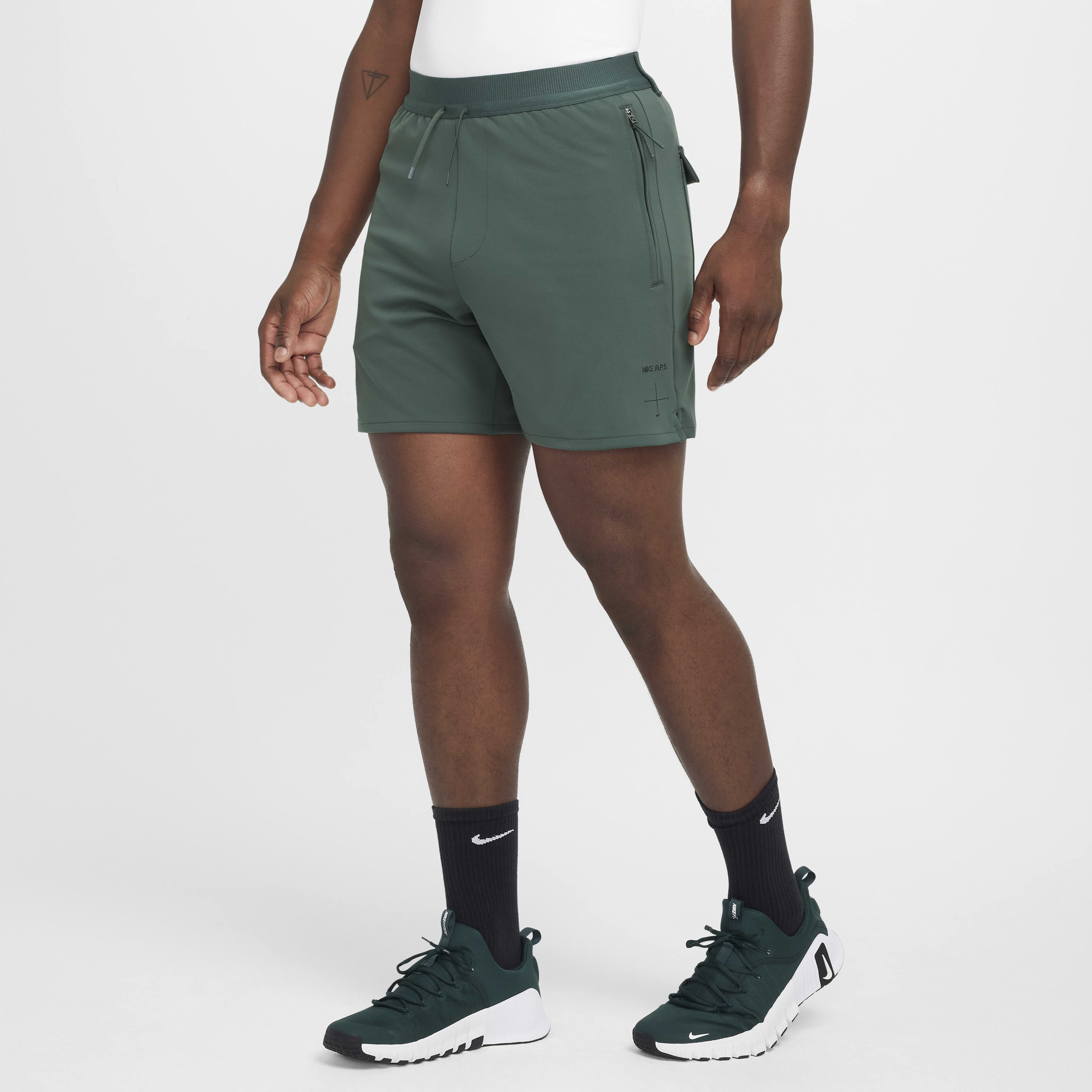 Mens nike shorts with spandex built in clearance