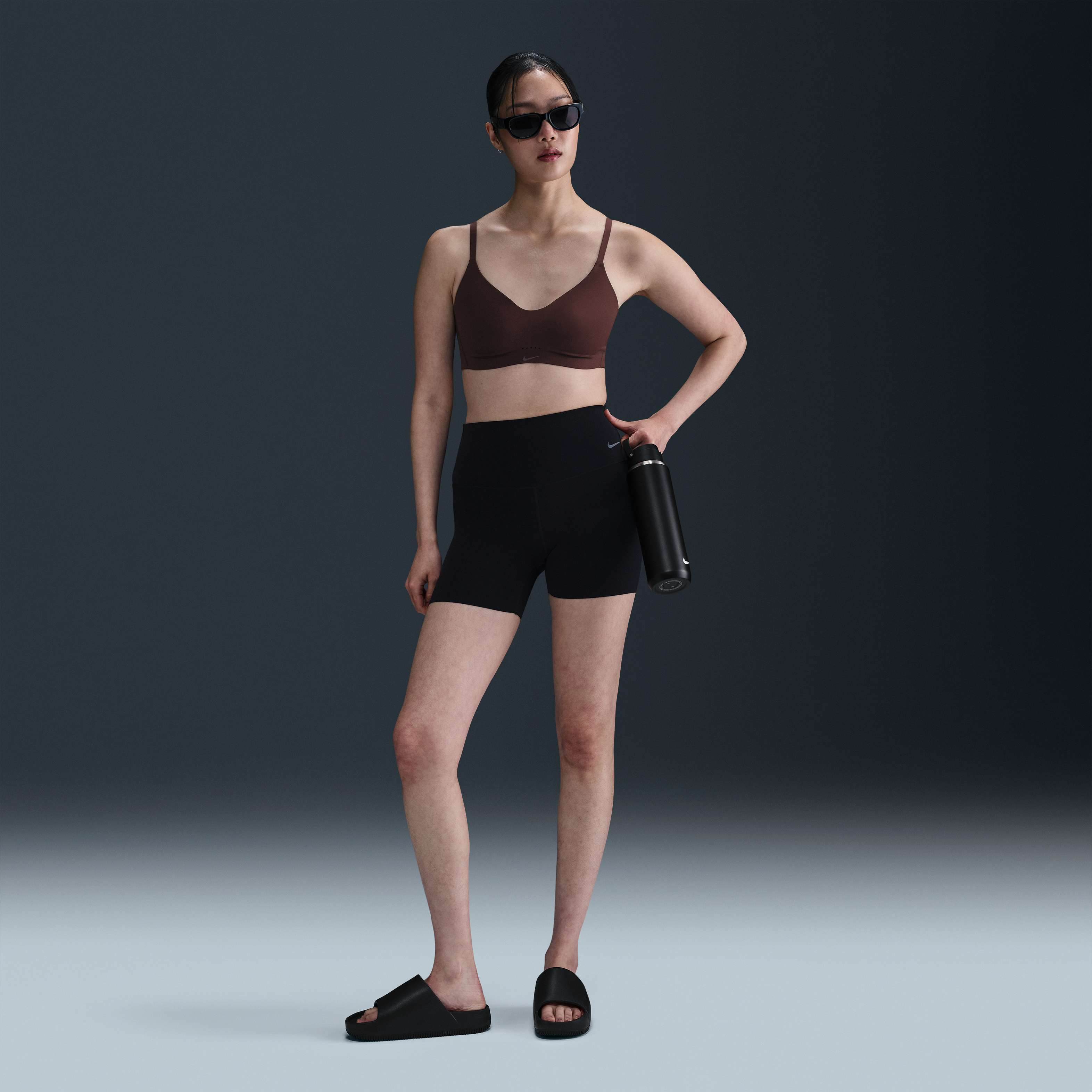 Nike Alate Minimalist image number 3