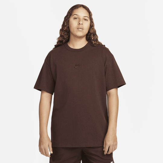 Black and top tan nike shirt