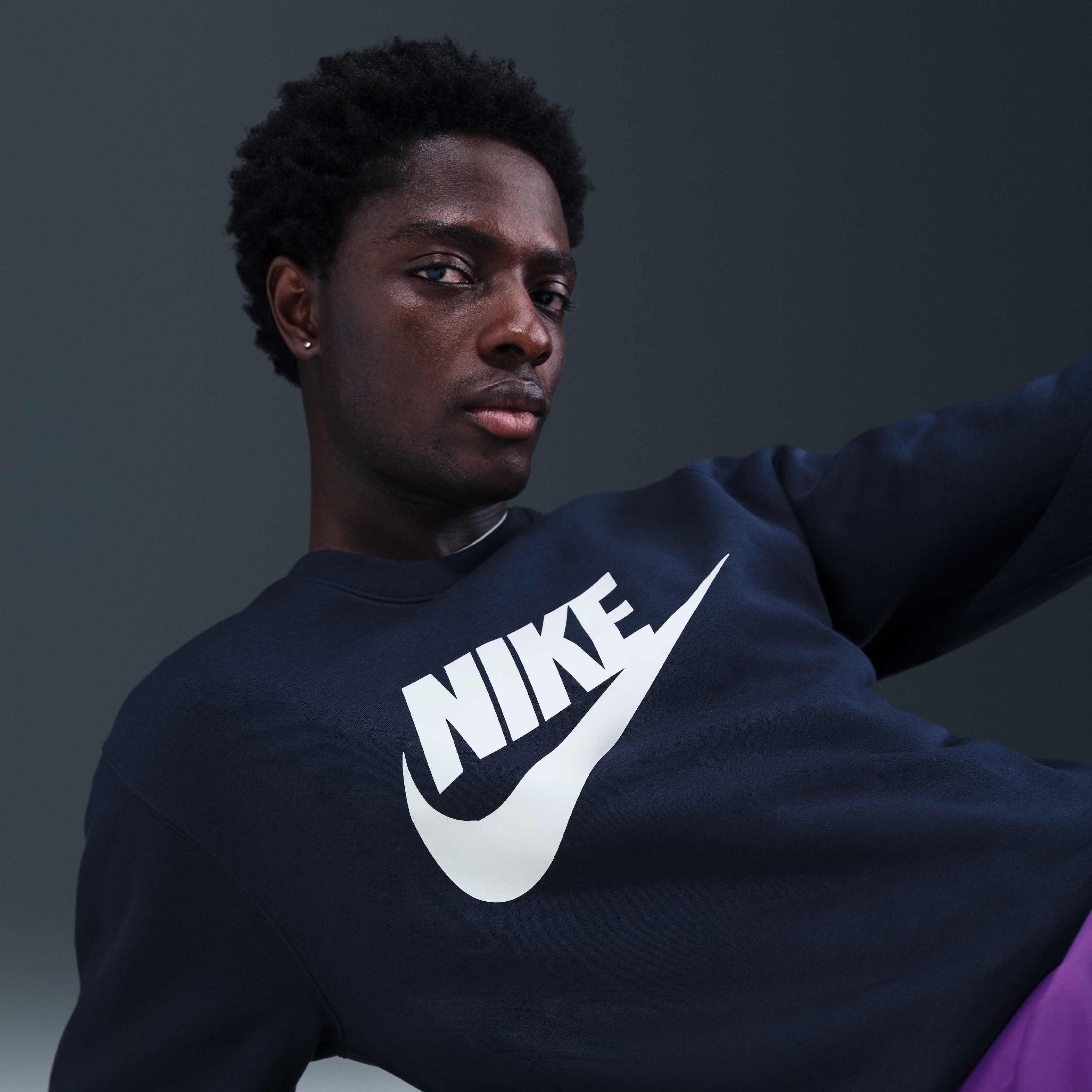 Nike Sportswear Club image number 2