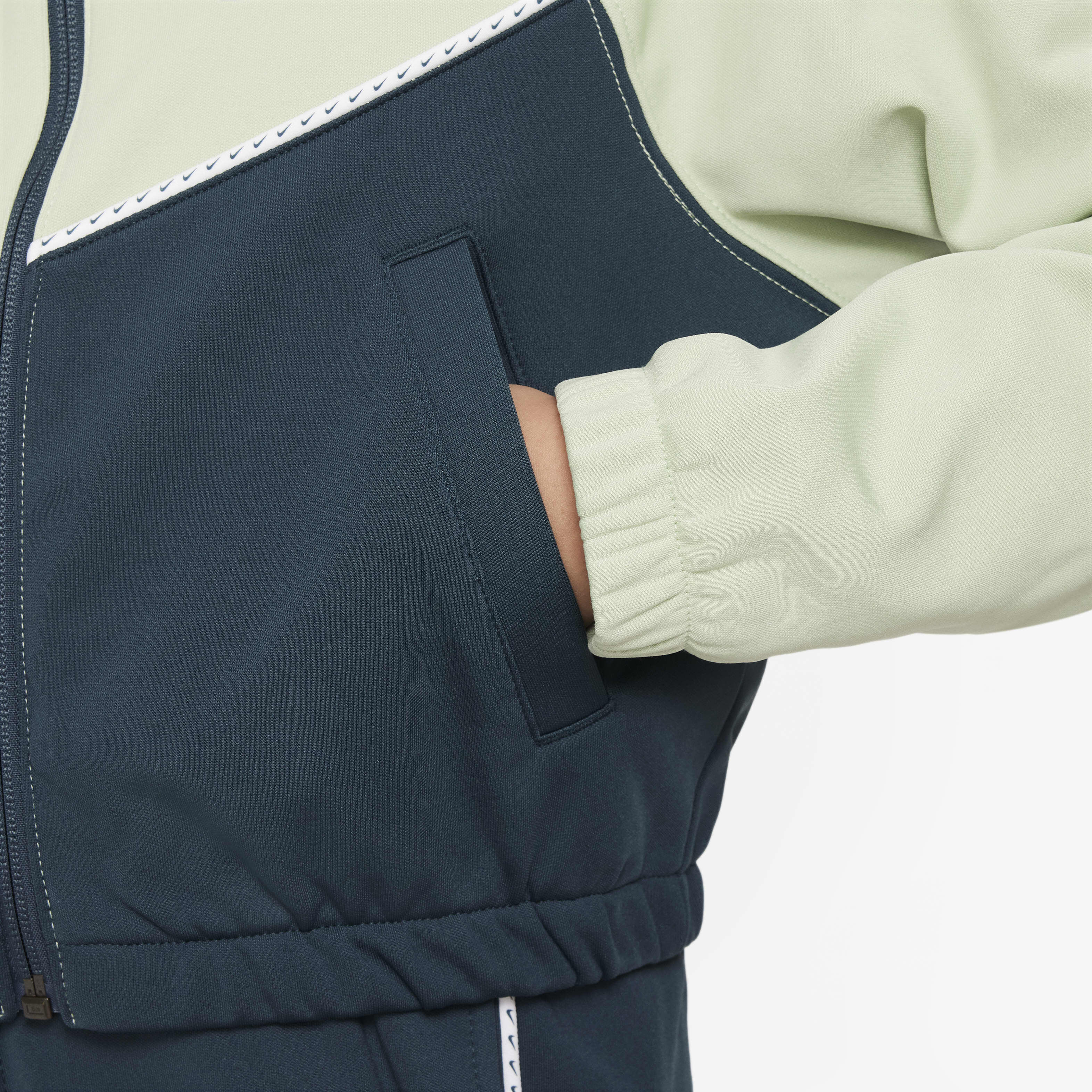 Nike Sportswear image number 4