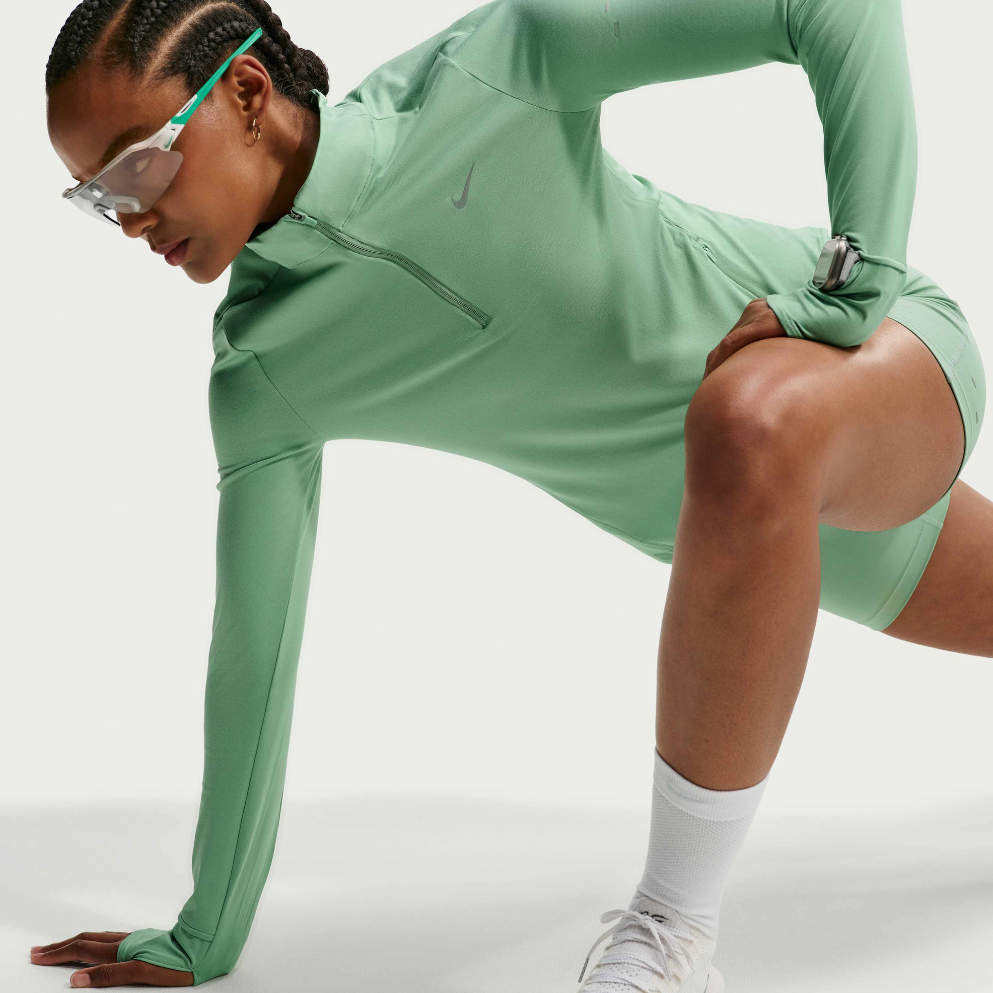 Zoom image