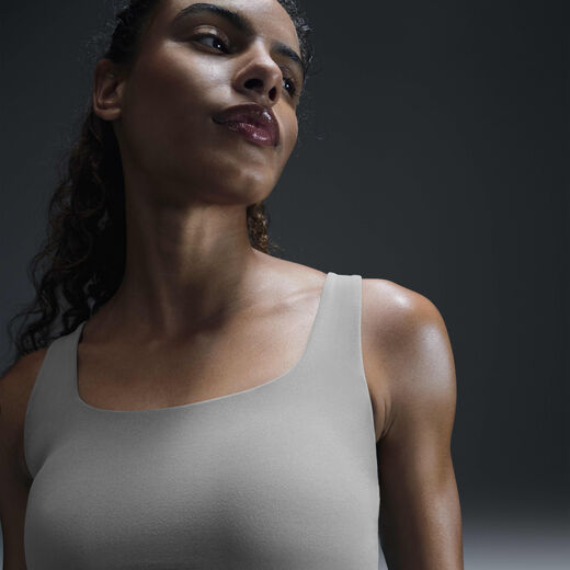 نايكي زينفي نايكي زينفي