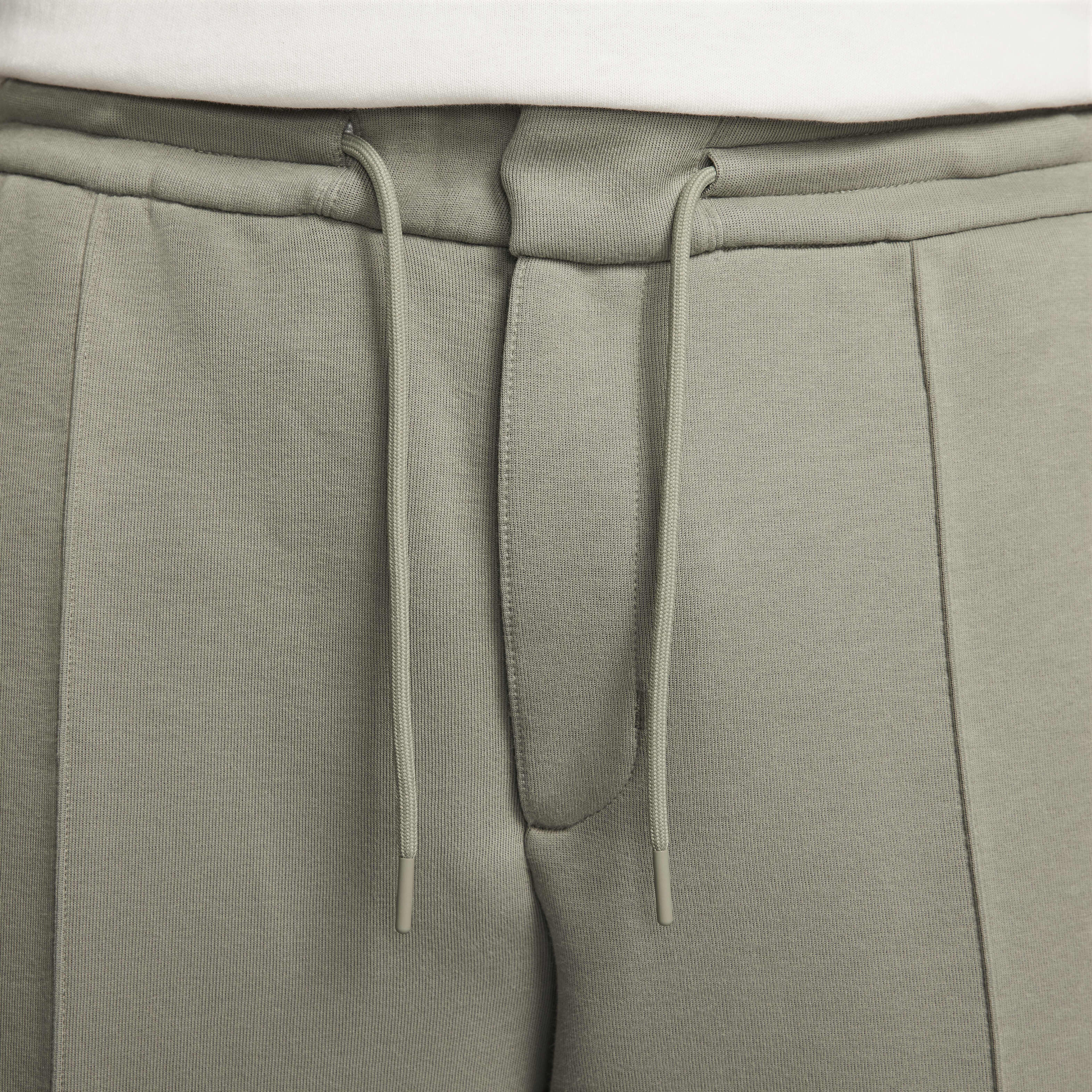 Nike Sportswear Tech Fleece Re-Imagined image number 3