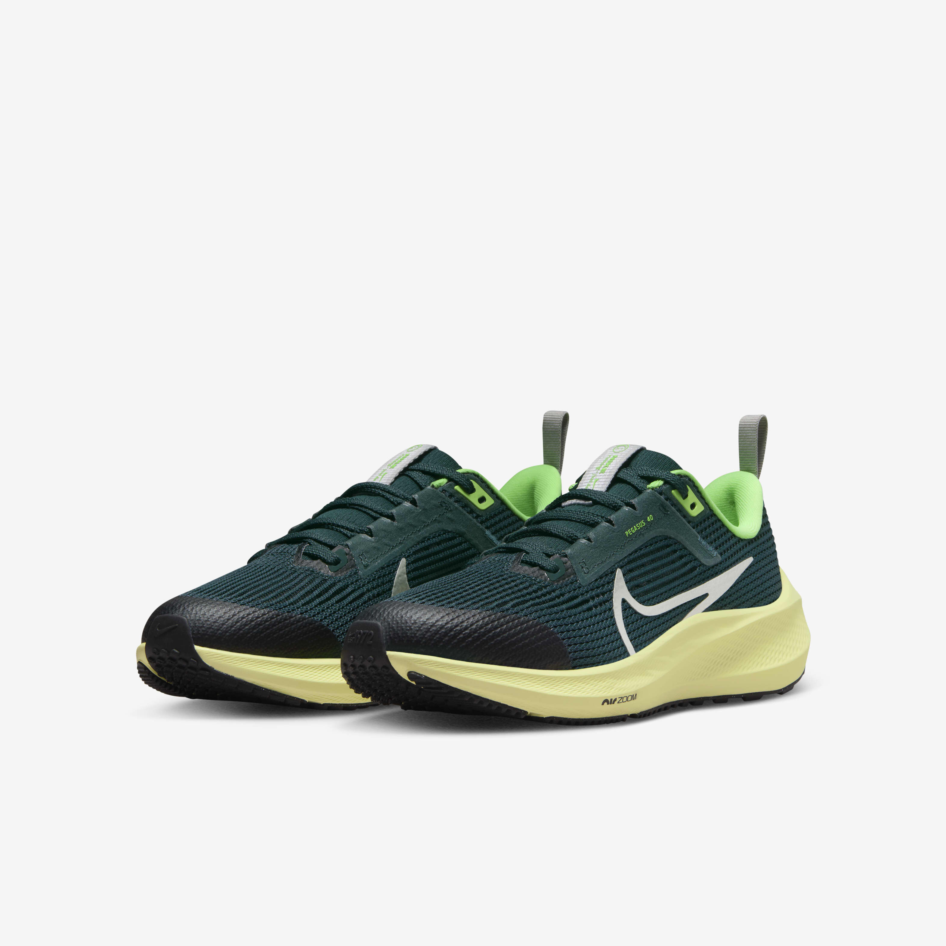 Nike Air Zoom Pegasus 40 image number 4
