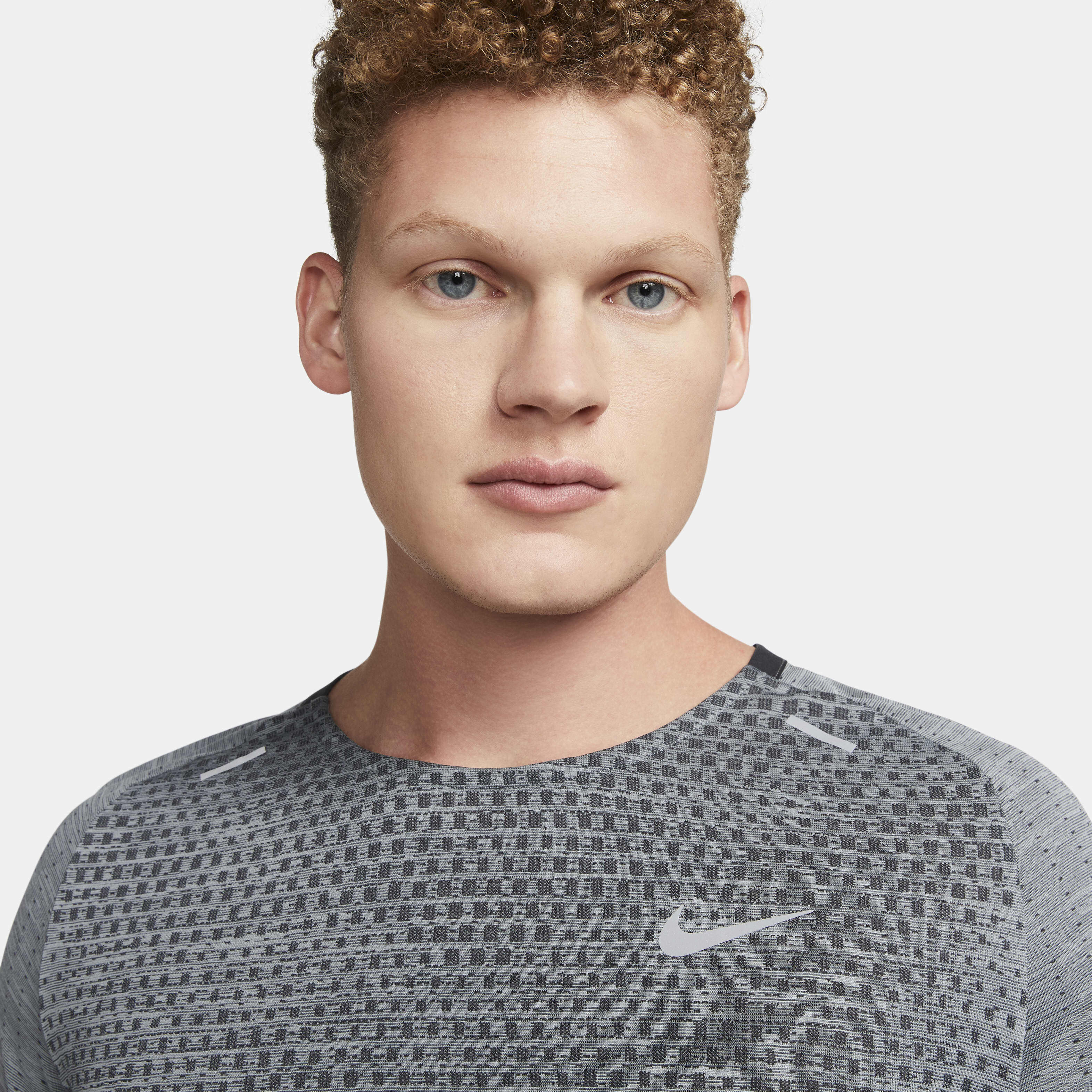 نايكي دراي-فت اي دي في تك-نت الترا image number 2