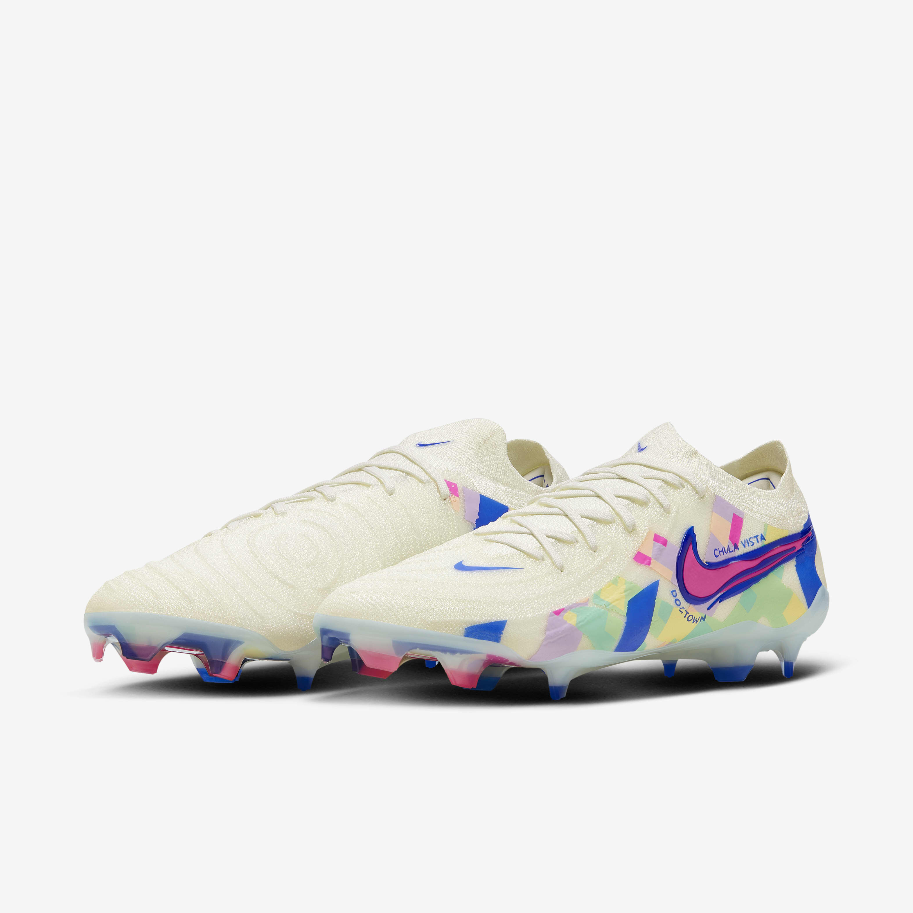 Buy Nike Phantom GX 2 Elite SE FG Low Top Football Boot Nike UAE Official