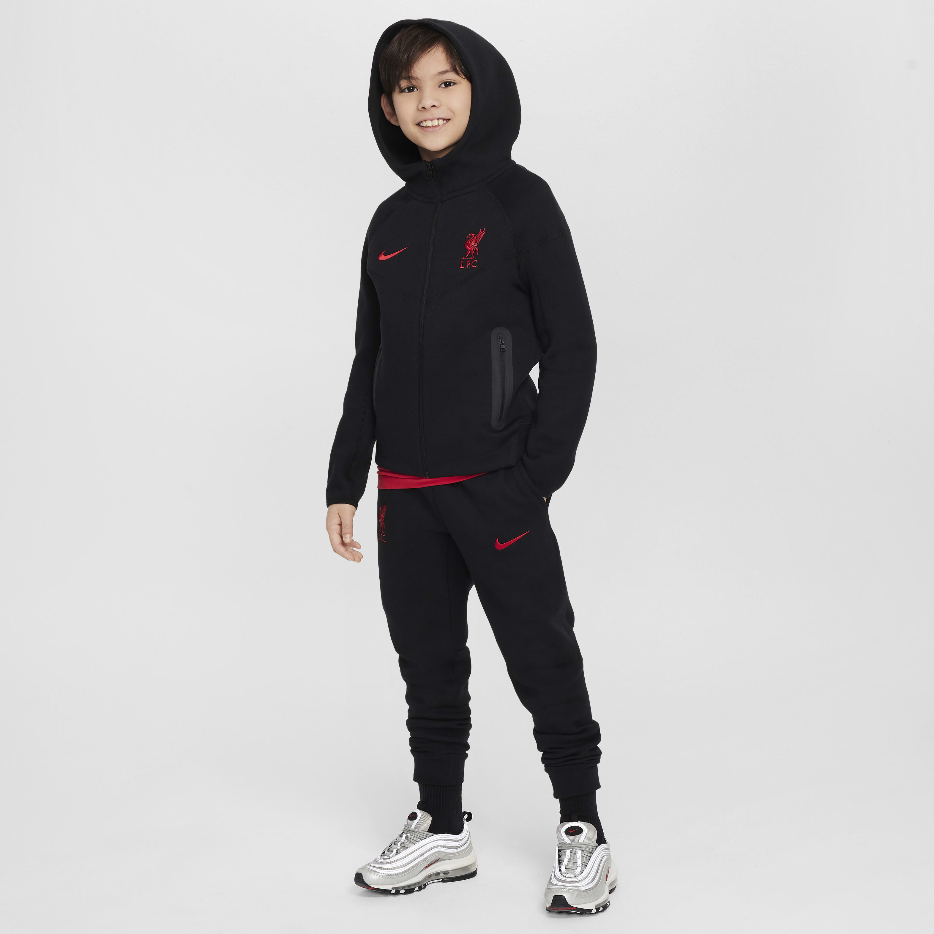 Liverpool F.C. Tech Fleece image number 7