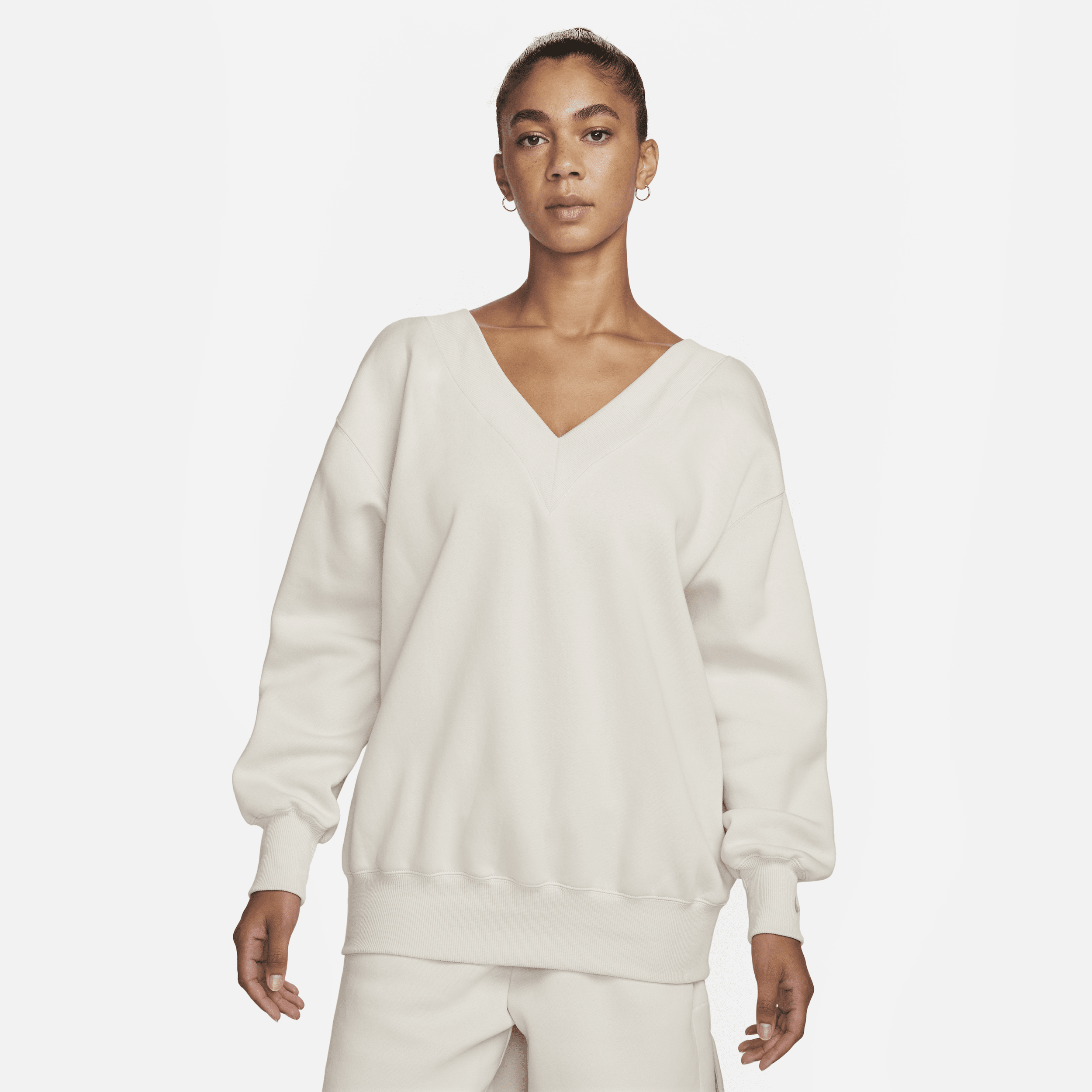 Nike v 2025 neck sweater