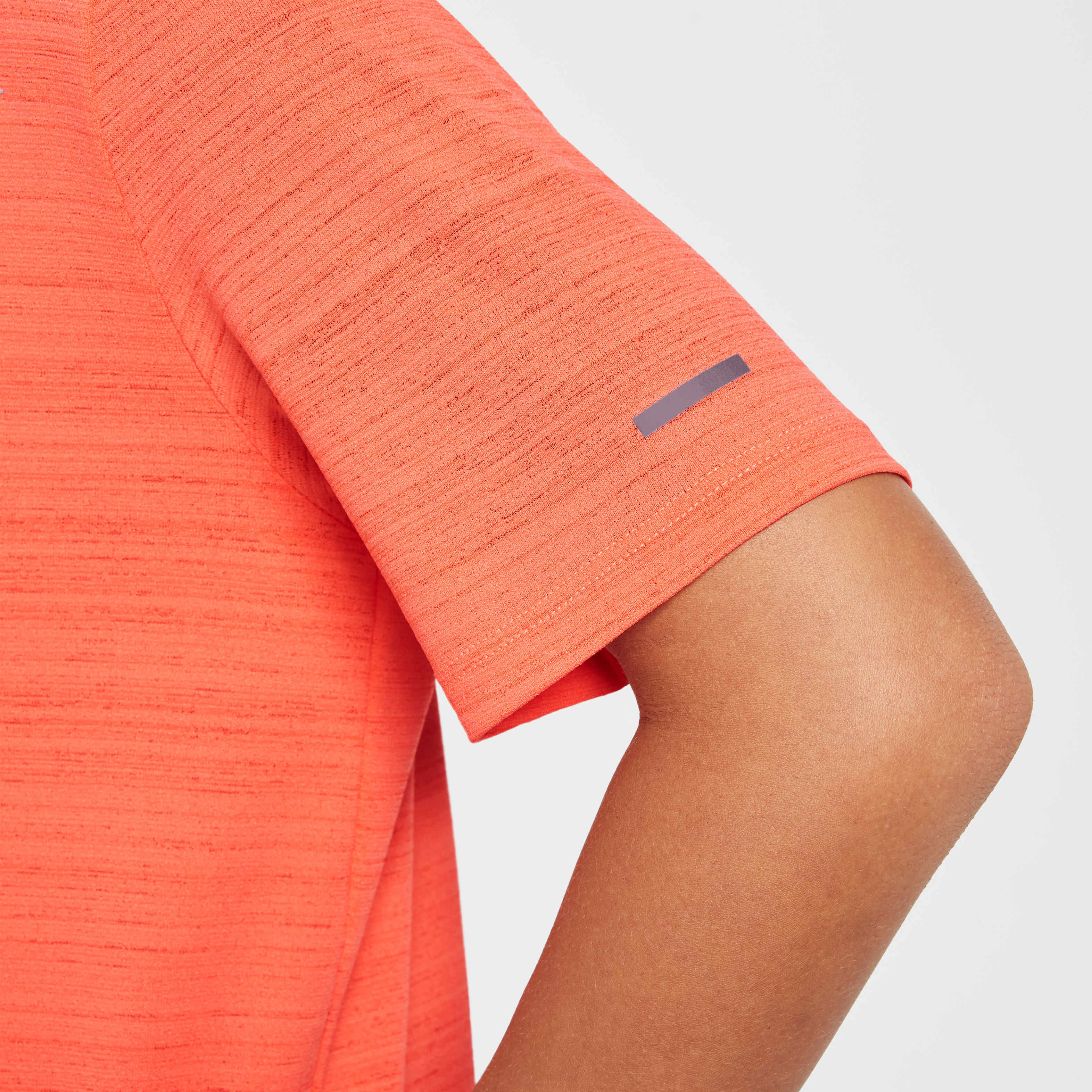 Nike Dri-FIT Miler image number 4