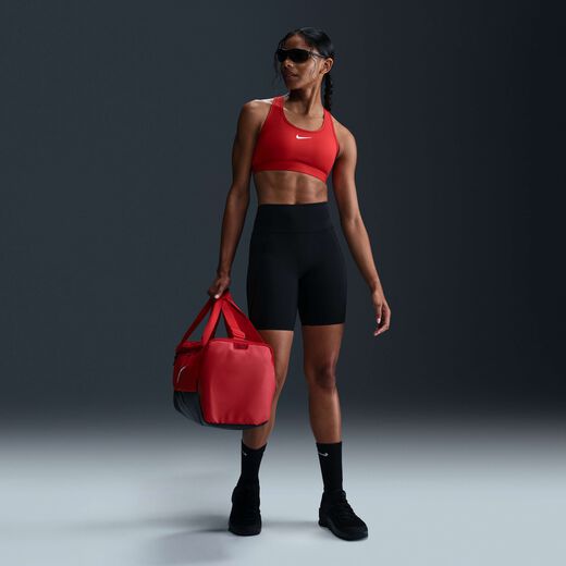 نايكي يونيفيرسا