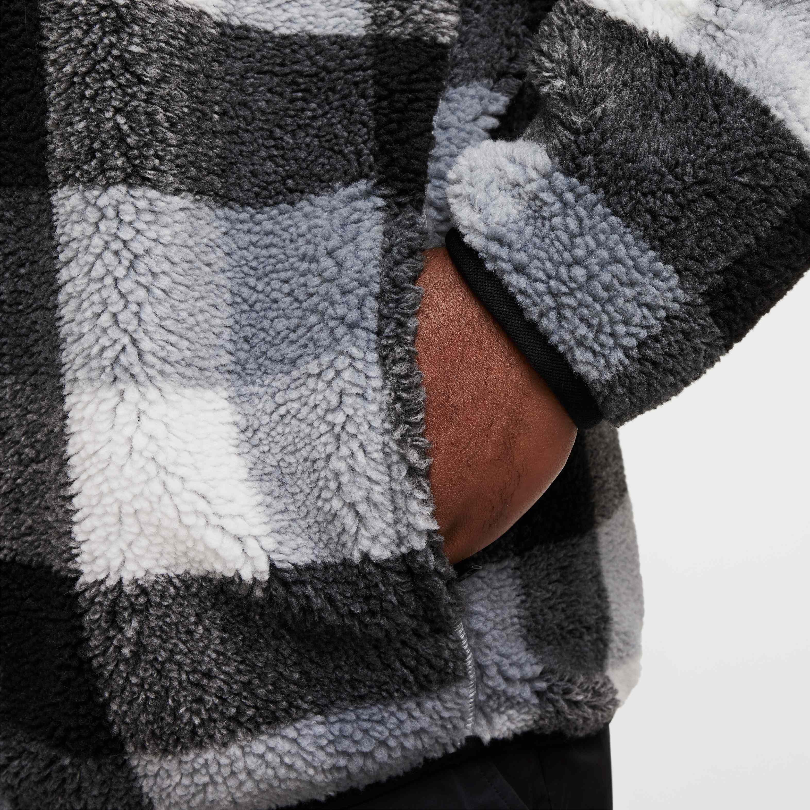 Nike Club image number 10