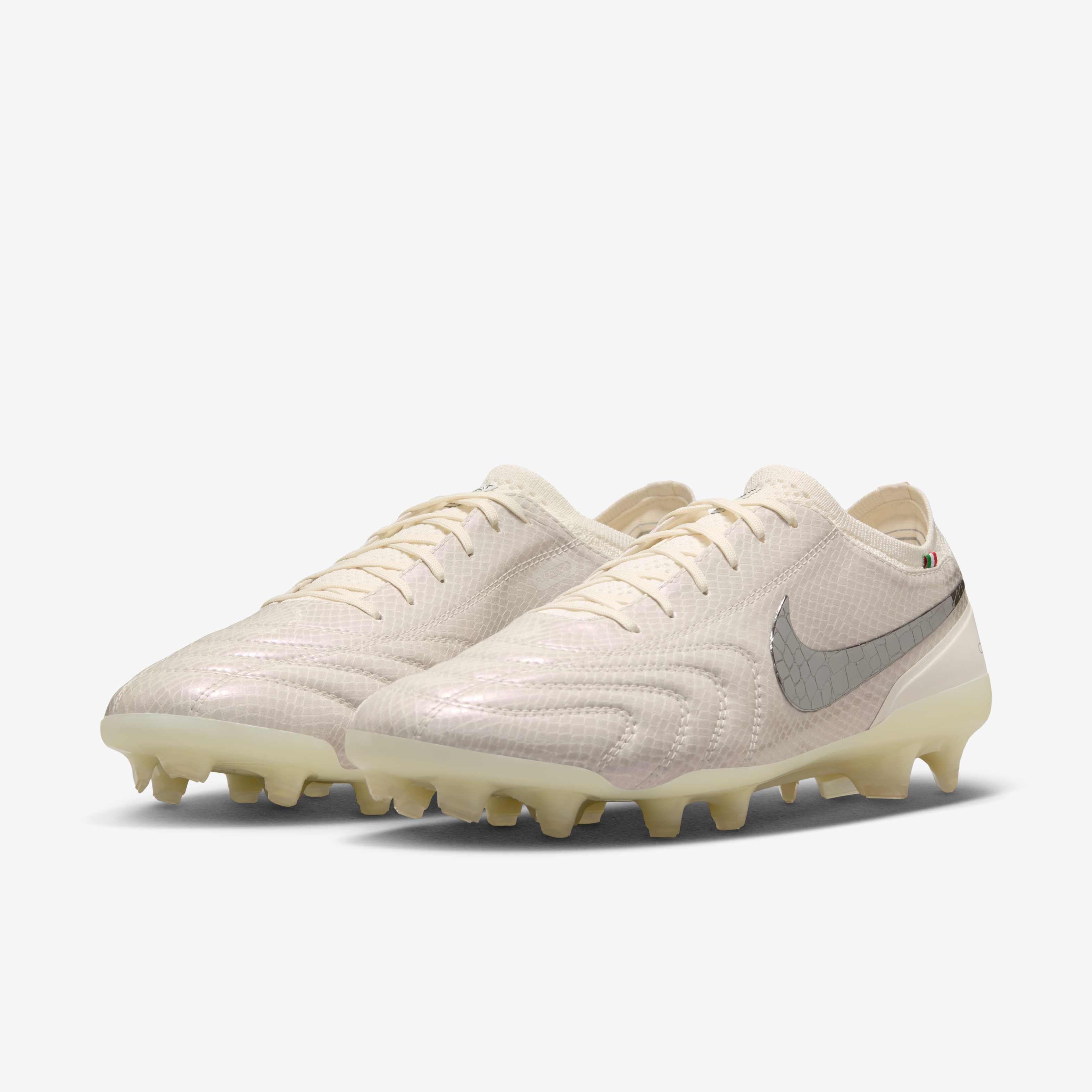 シューズ NIKE TIEMPO LEGEND 10 ELITE LUXE FG 27cm Nike Tiempo Legend 10 Elite LUXE FG Low-Top Soccer Cleats- Size