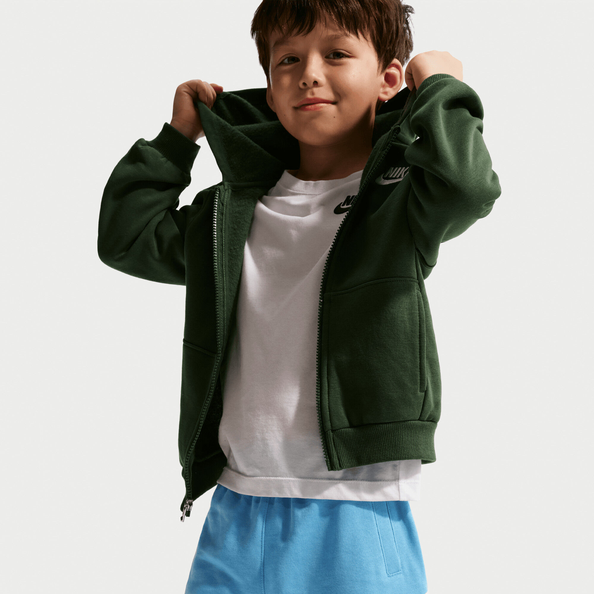 Nike Sportswear Club French Terry Shorts image number 4