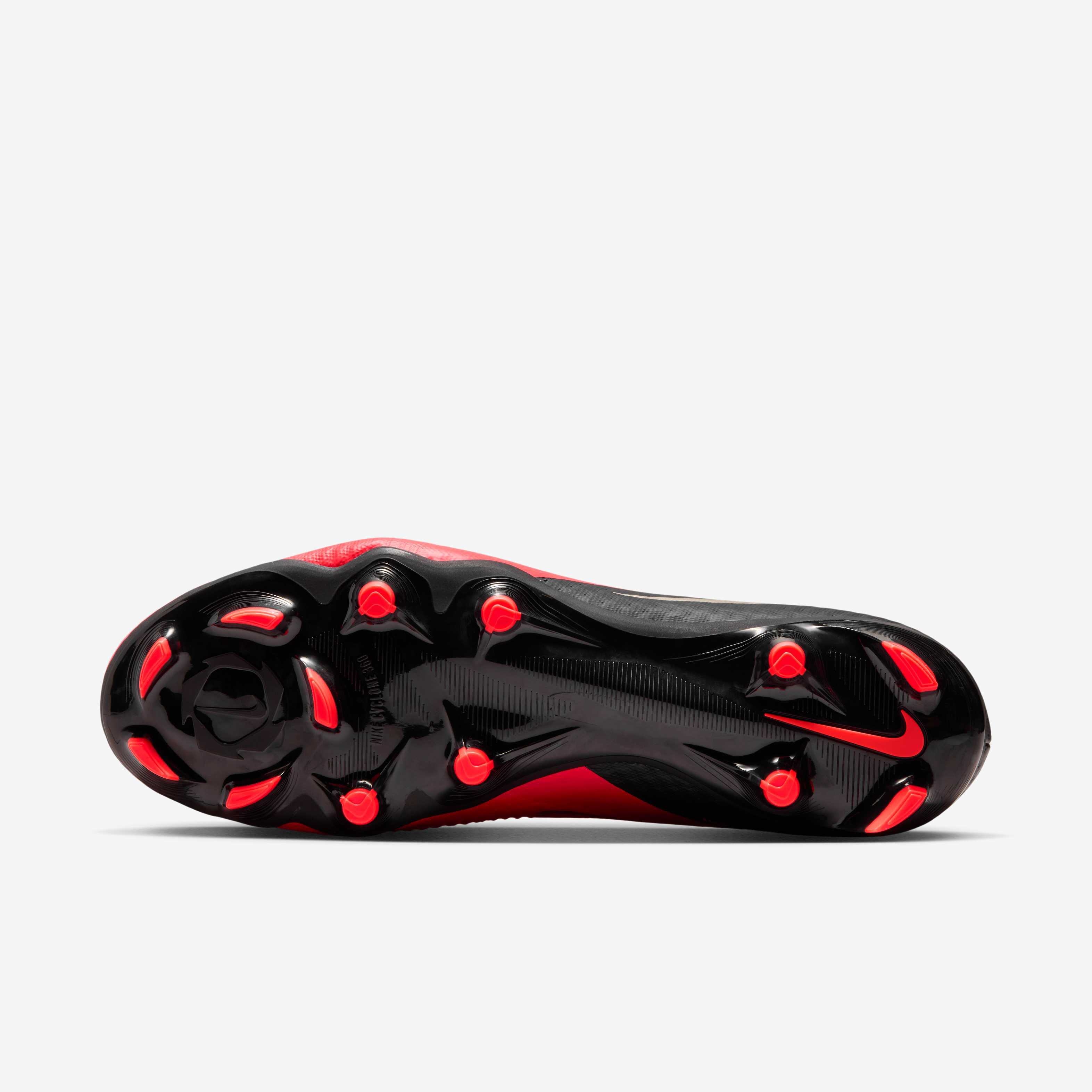 Nike Phantom 6 Low Academy image number 1