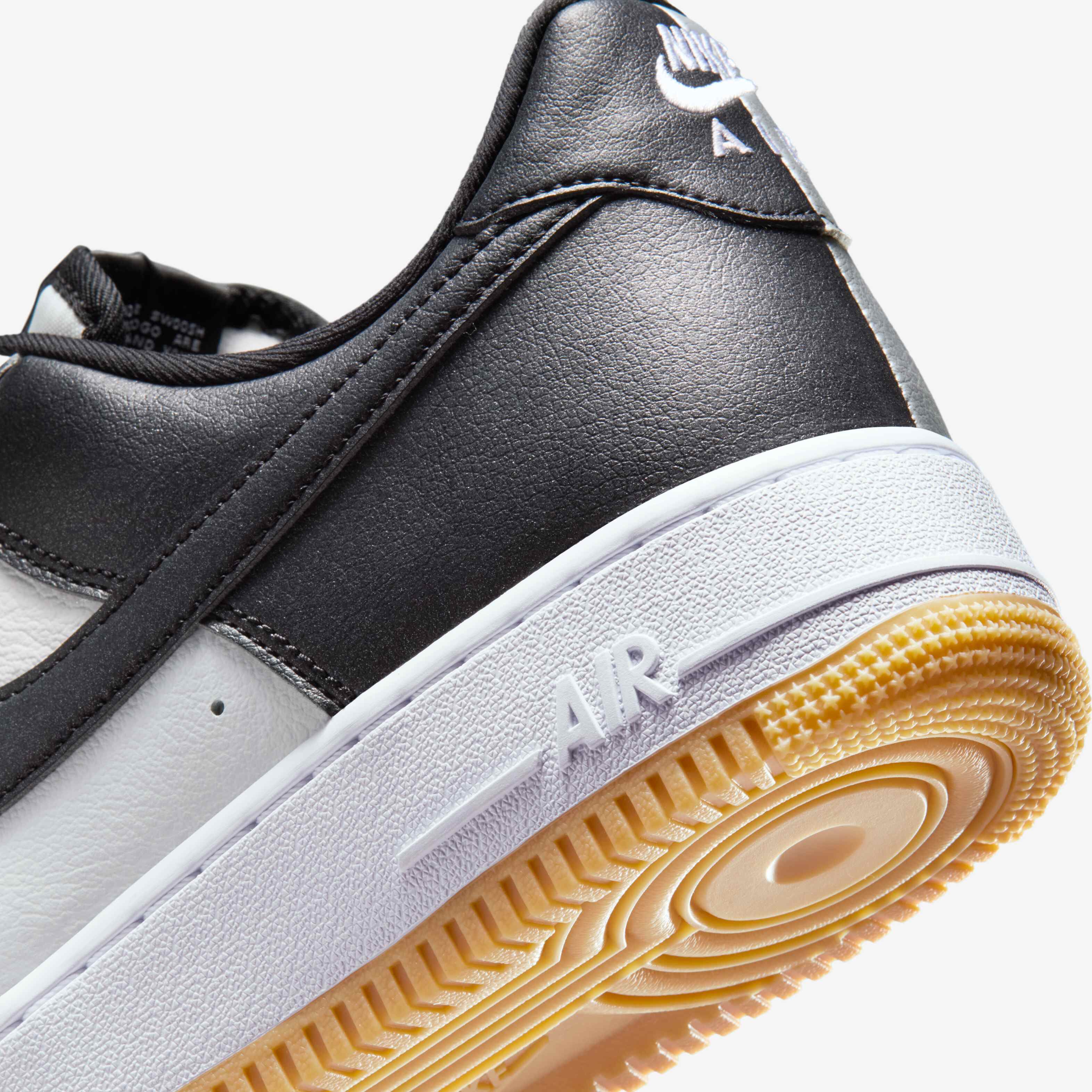 Nike Air Force 1 '07 LV8 image number 7