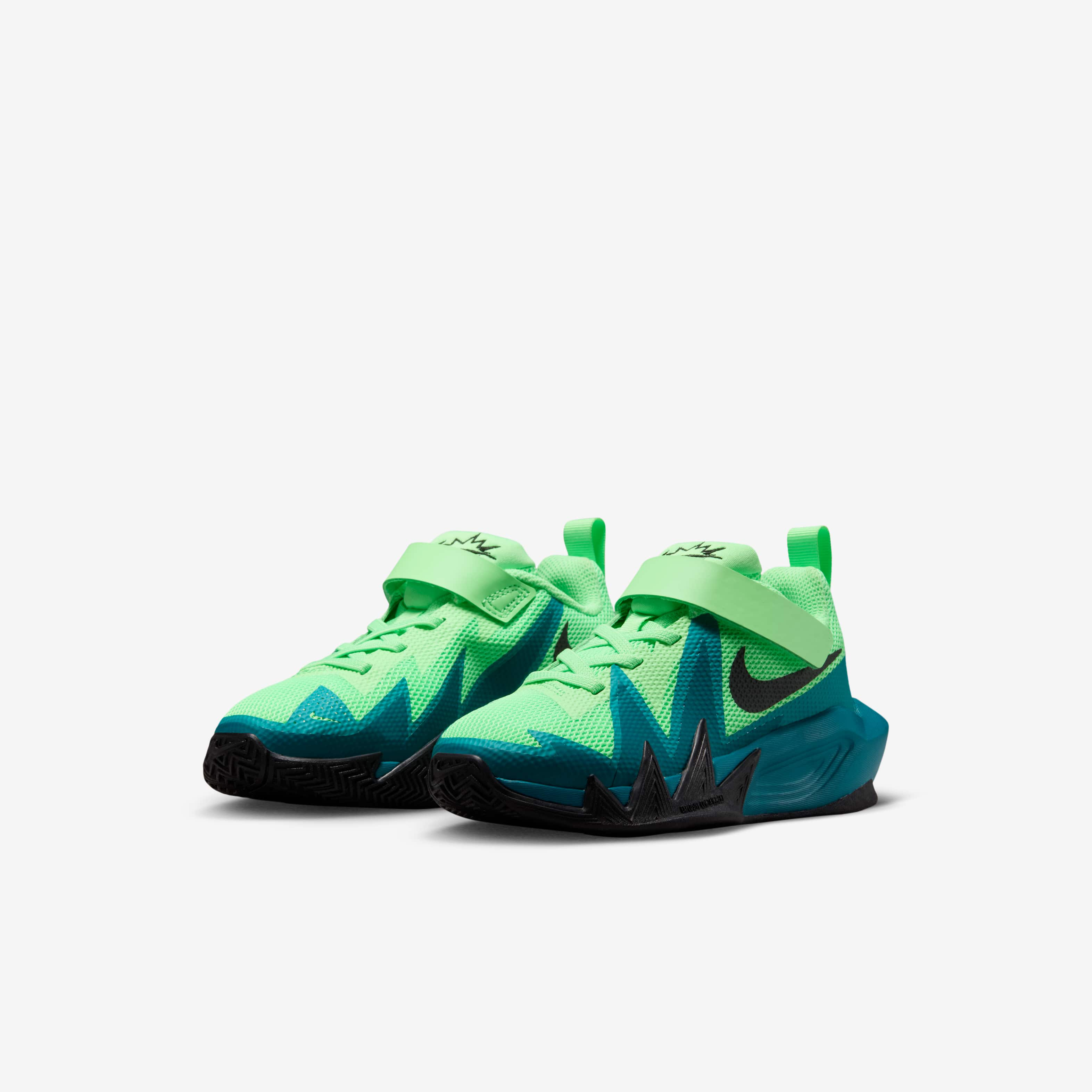 Nike S.T. Dynamite image number 4