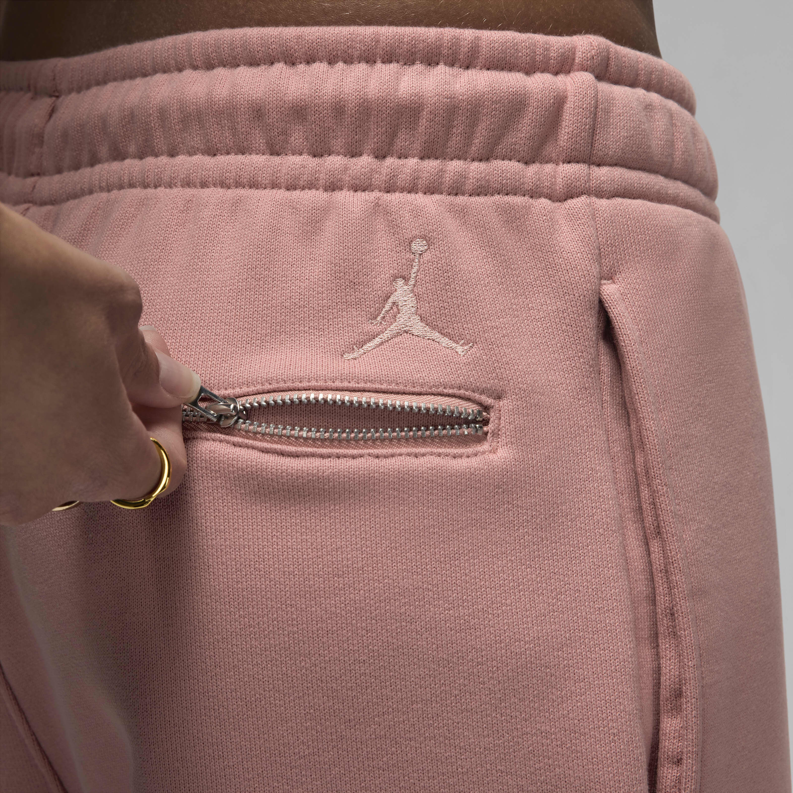 Air Jordan Wordmark image number 5