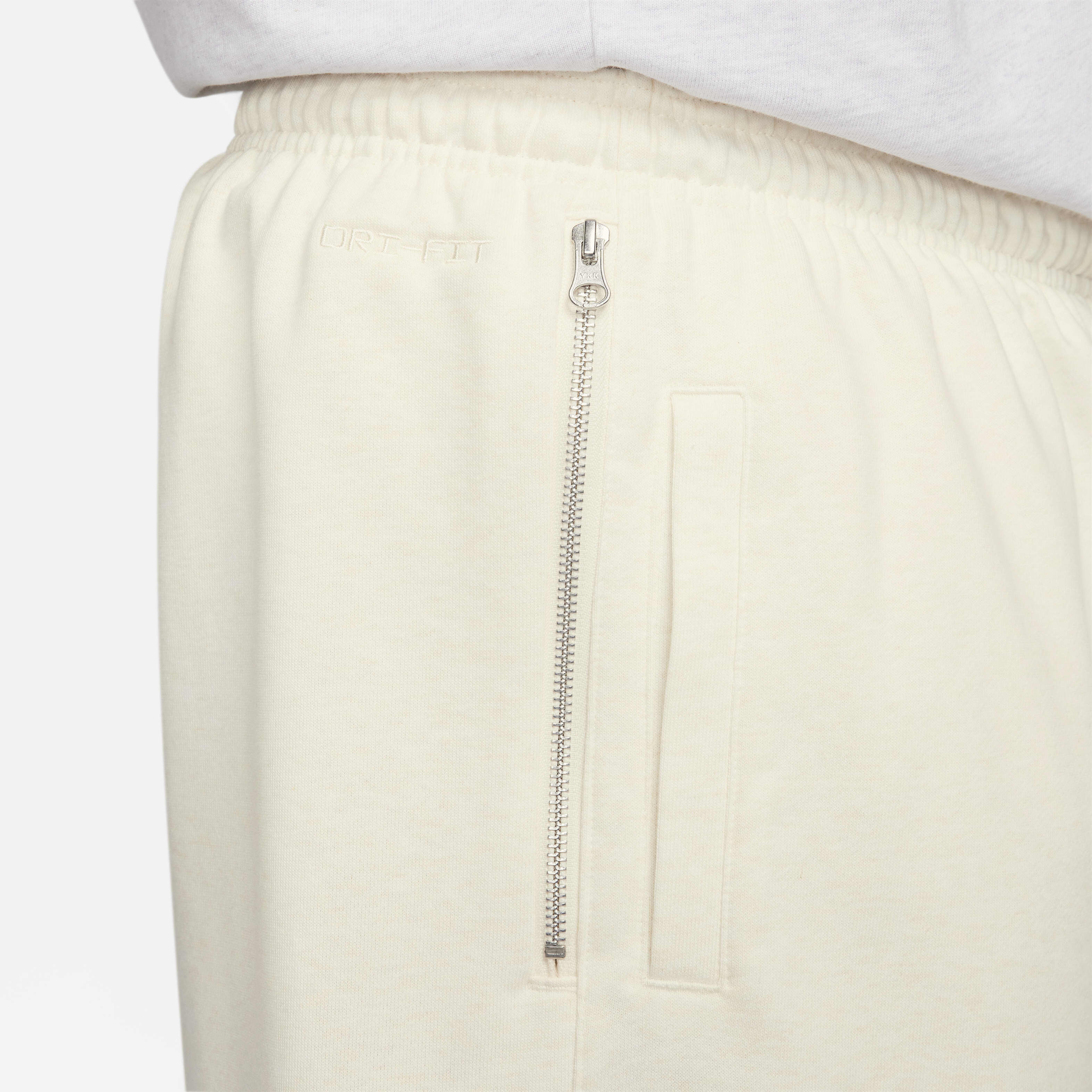 نايكي ستاندرد اشيو image number 15