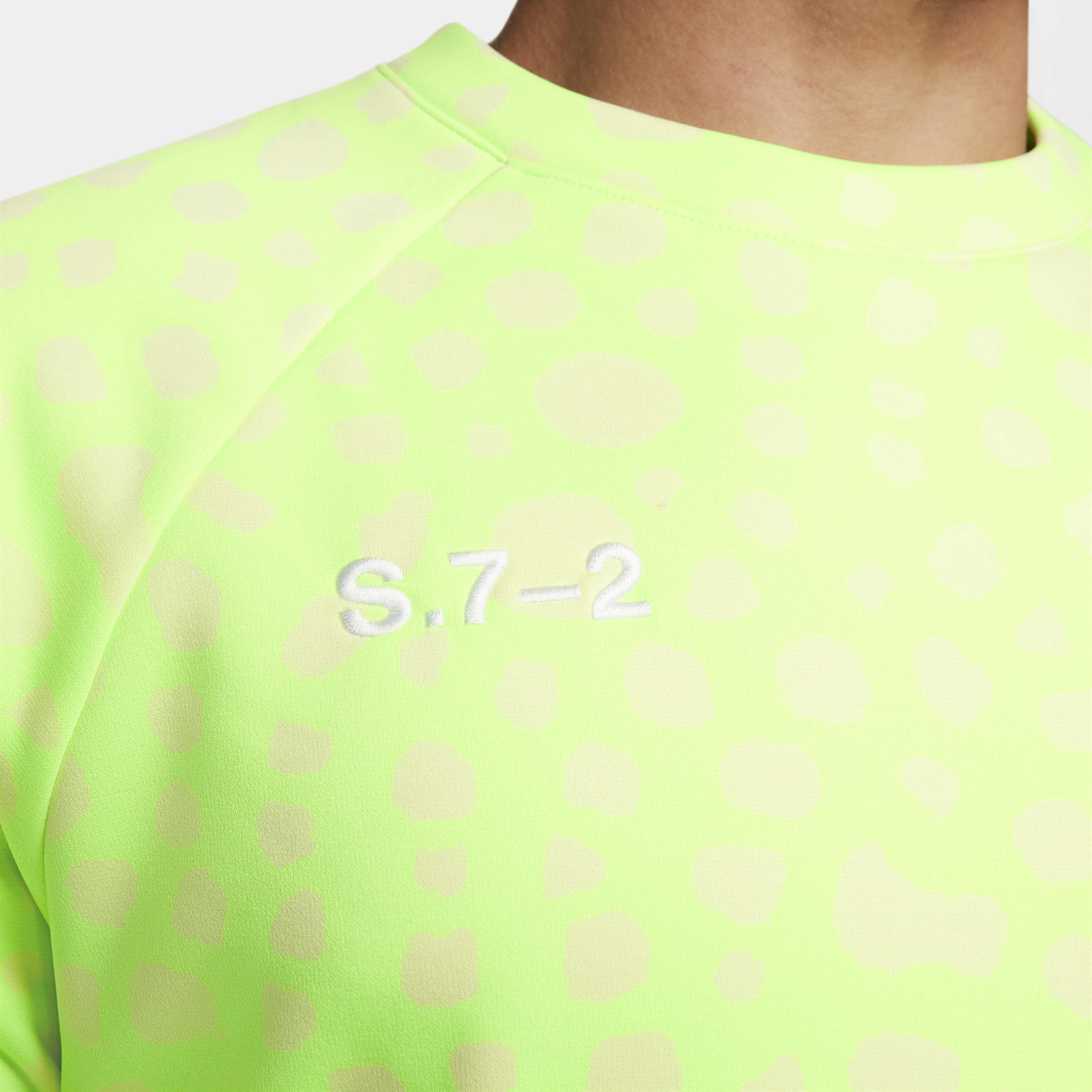 Nike Therma-FIT Studio '72 image number 4