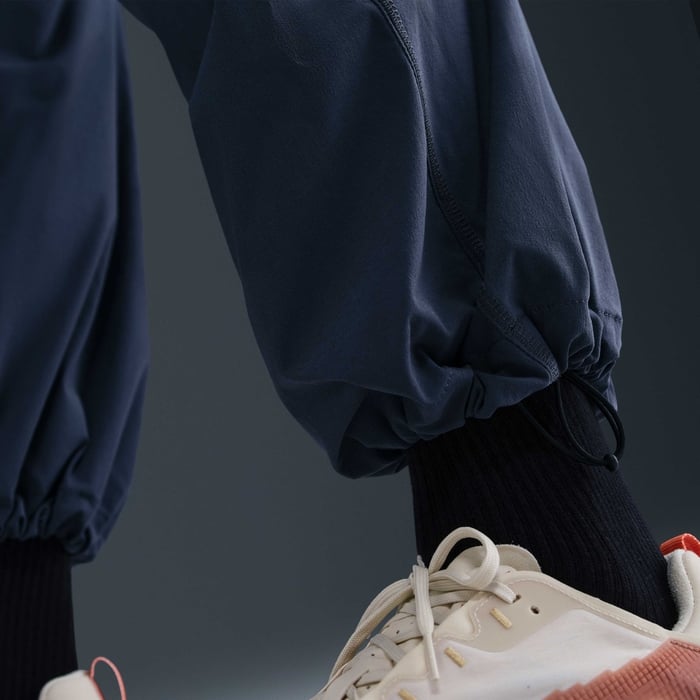 نايكي تك image number 5 نايكي تك image number 5