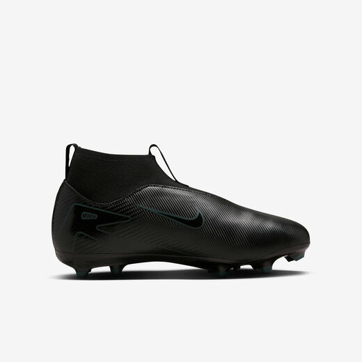 childrens nike football trainers