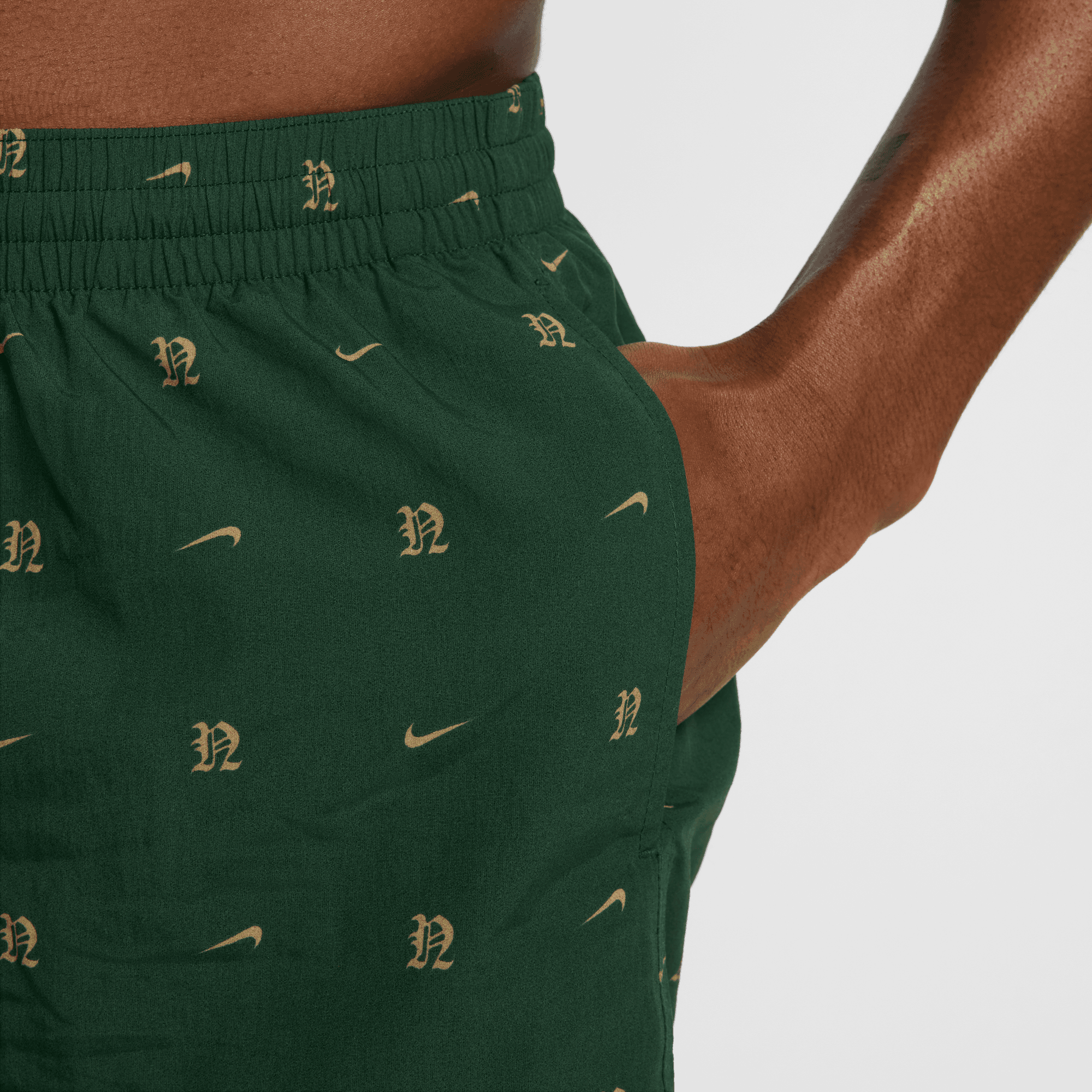 Nike Swim Breaker image number 4