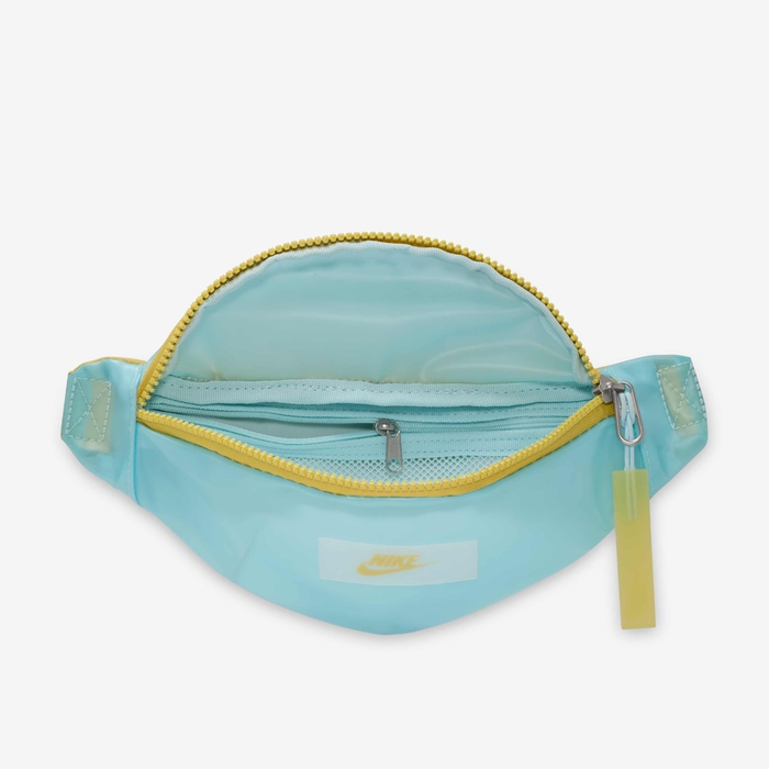 Nike Heritage image number 3 Nike Heritage image number 3