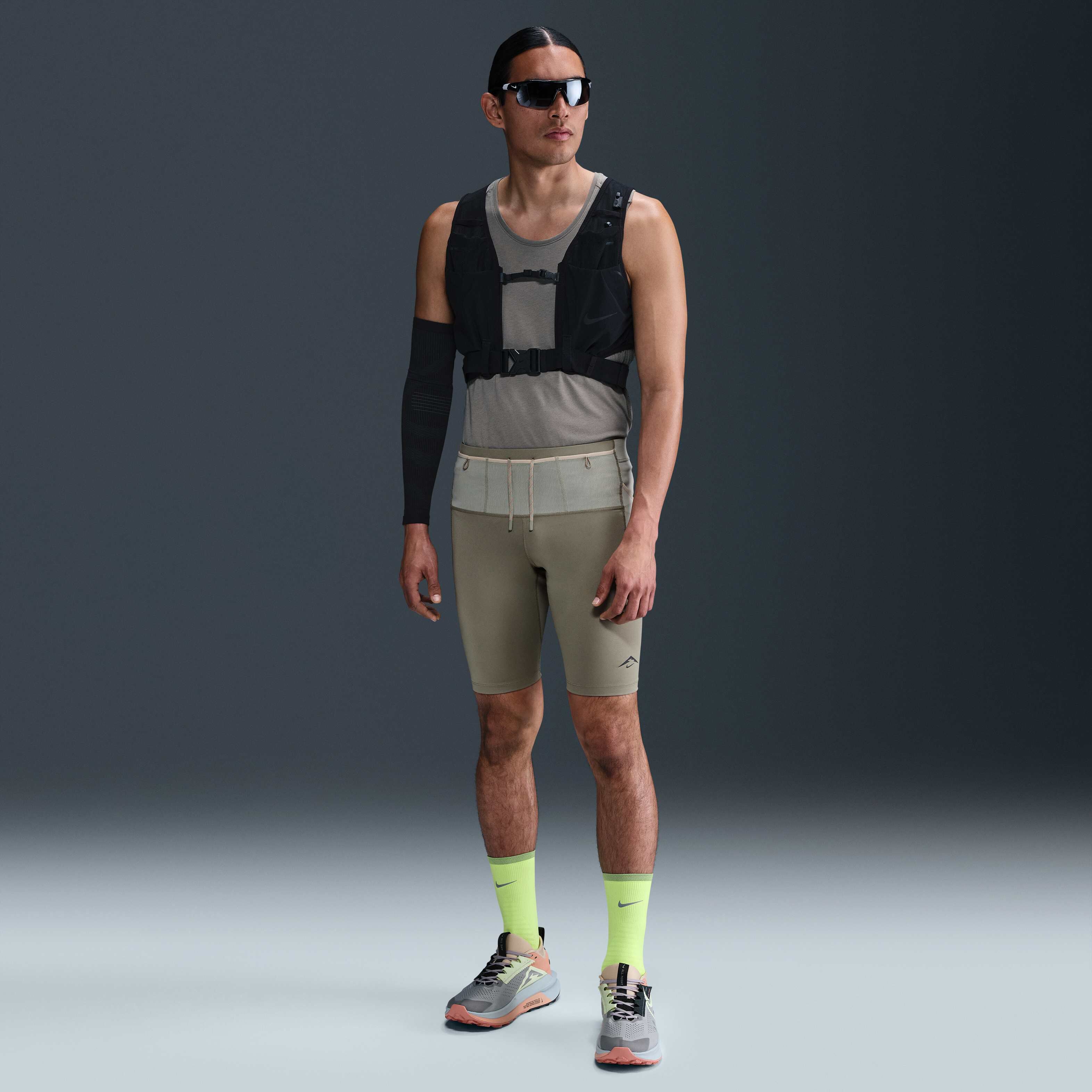 نايكي لافا لويز image number 0