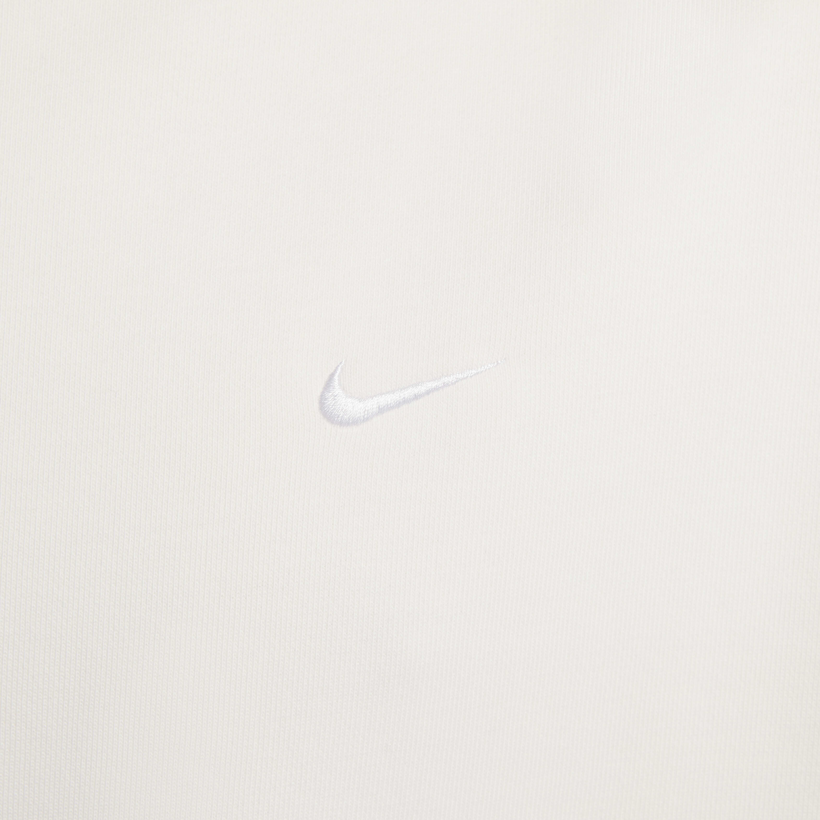 Nike Solo Swoosh image number 3