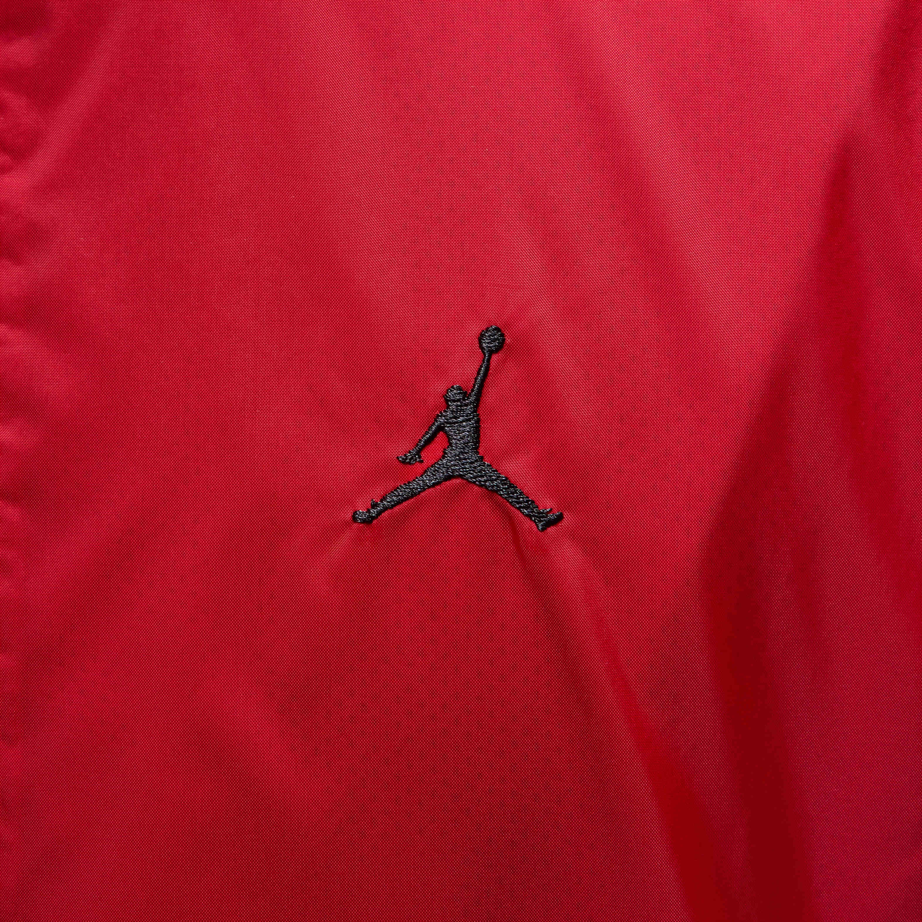 Jordan Brooklyn image number 4