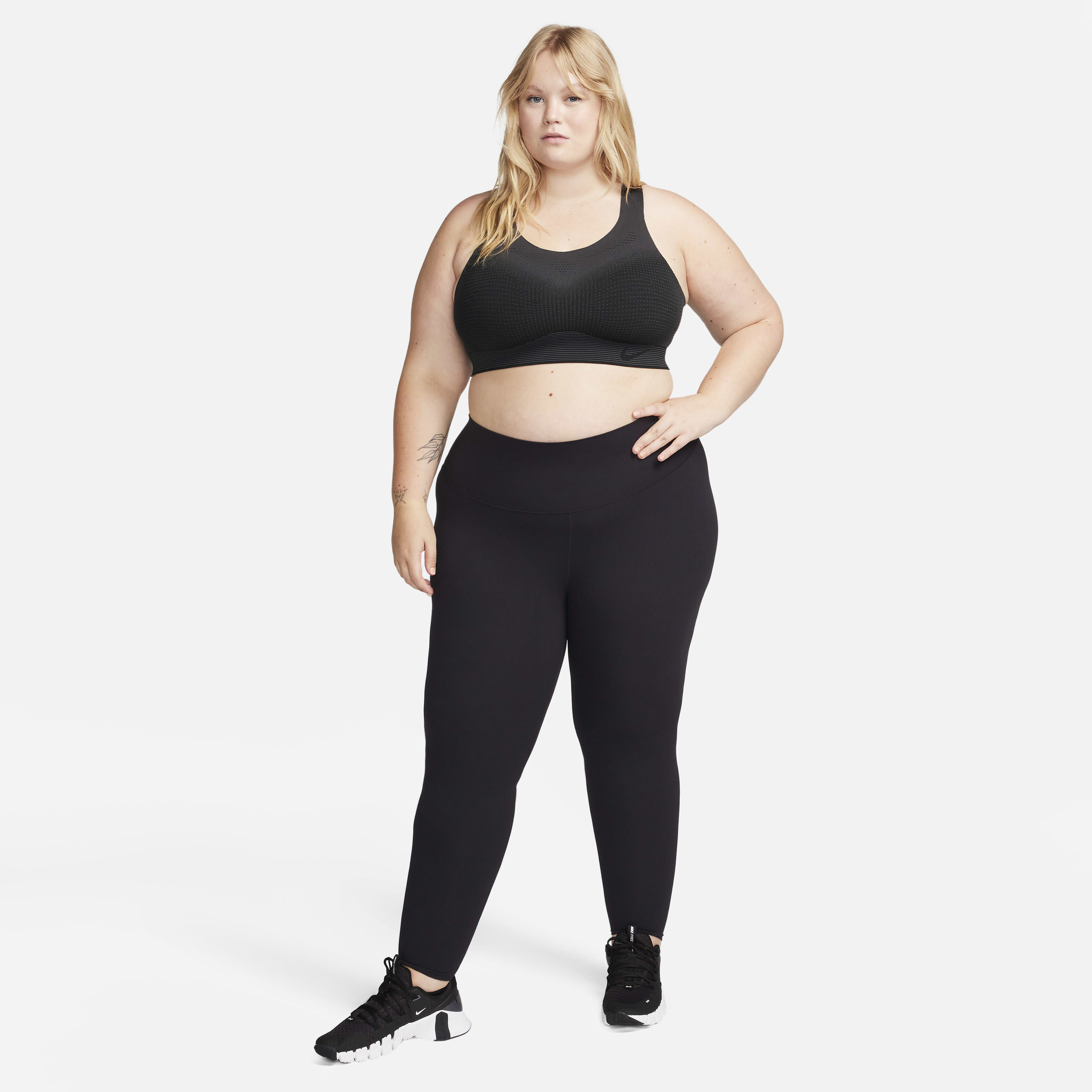 Nike Swoosh Flyknit image number 17