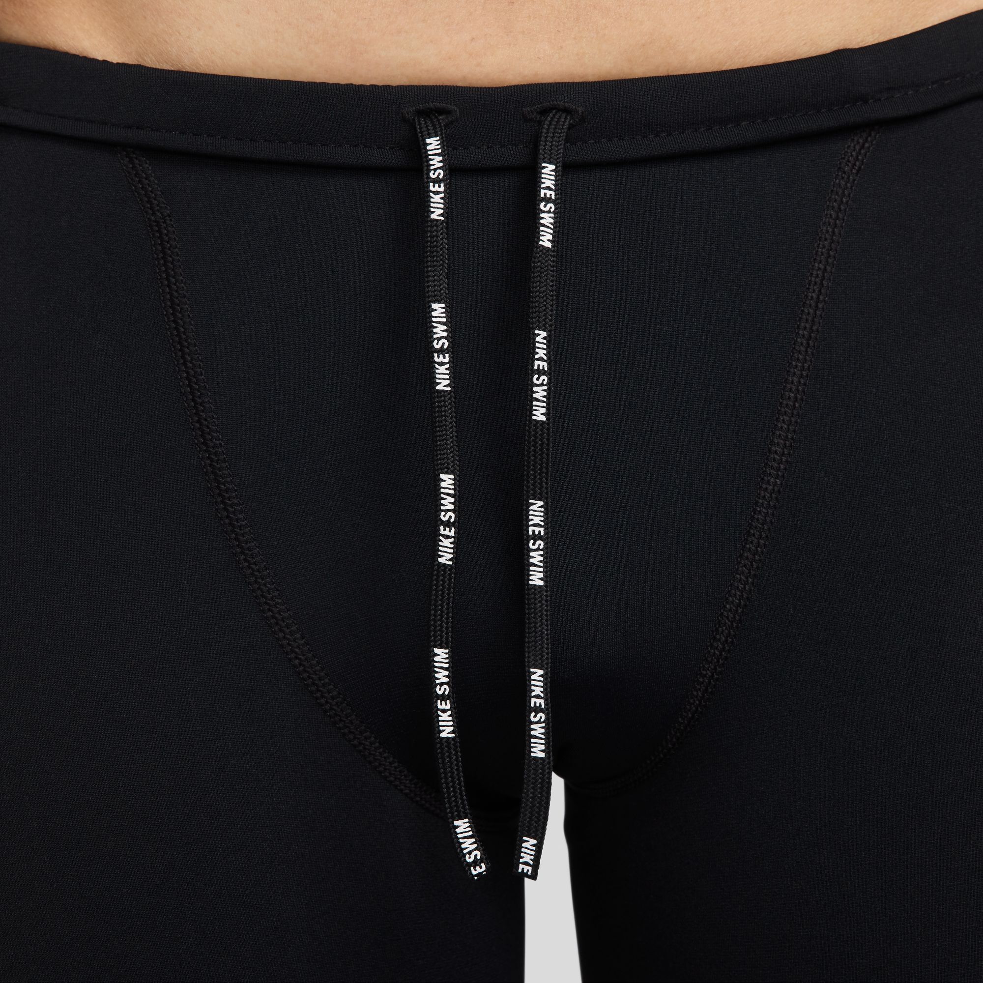 Nike HydraStrong image number 2