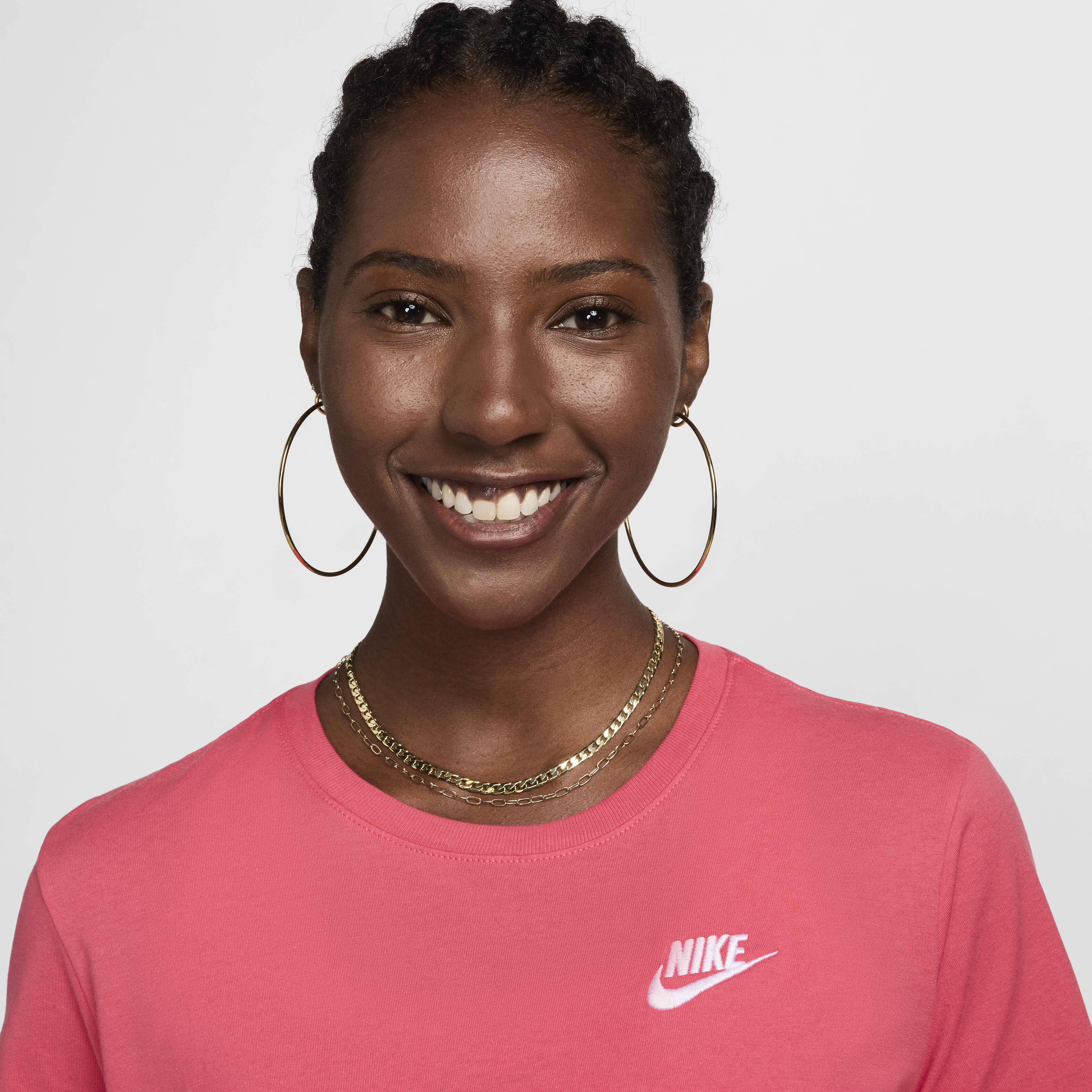 Nike Sportswear Club Essentials image number 2