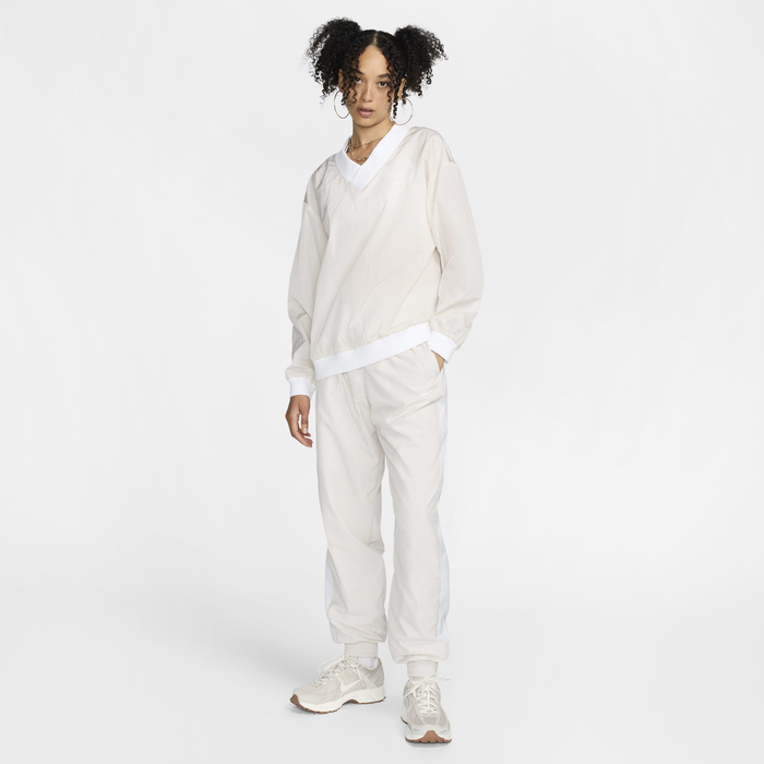 نايكي سبورتسوير ايسنشال image number 4 نايكي سبورتسوير ايسنشال image number 4