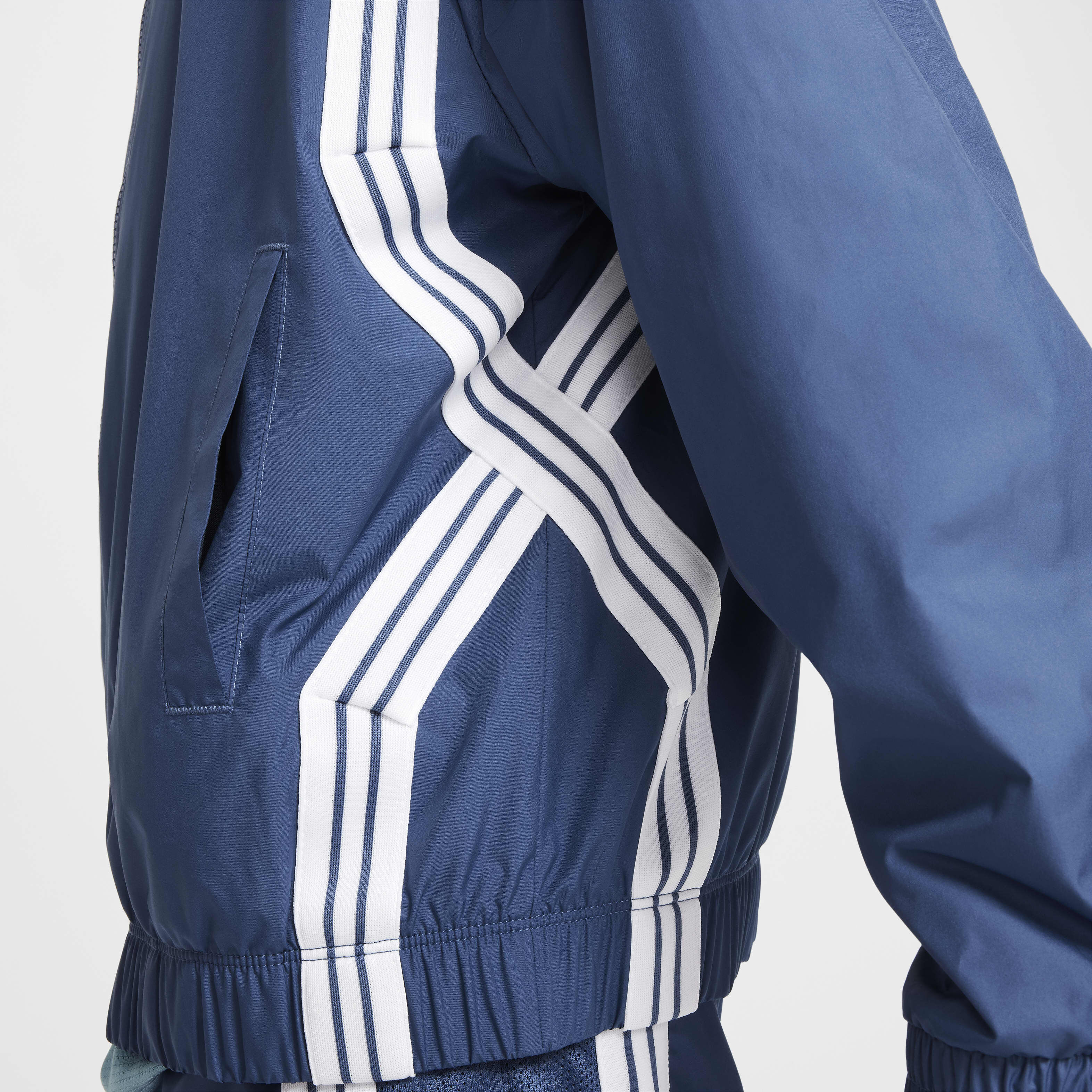 نايكي كروس اوفر image number 4