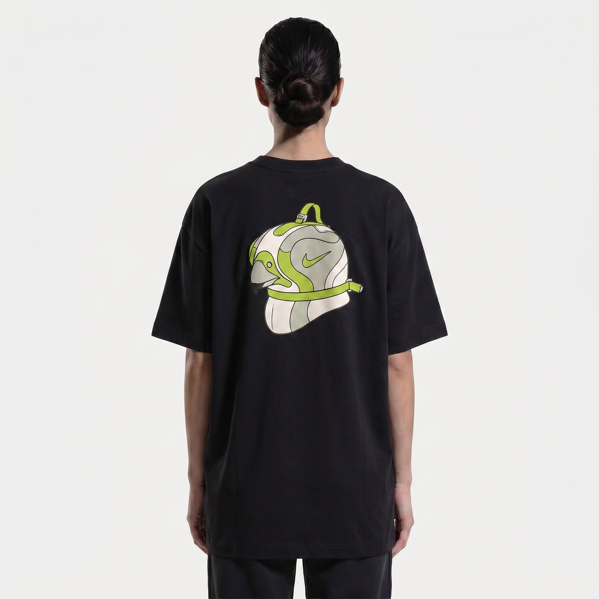Nike Sportswear Premium Essentials - Eagle image number 2