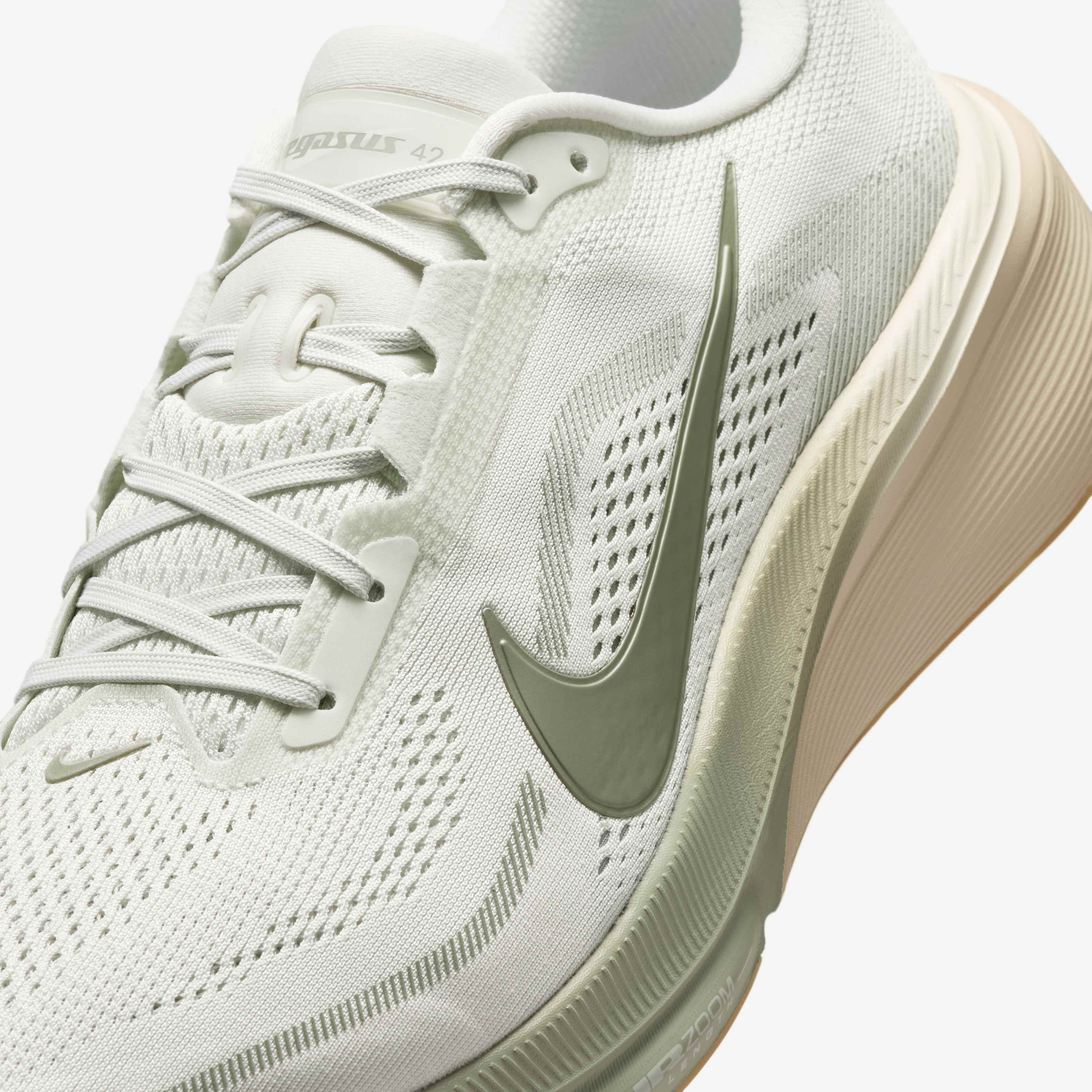 Nike Pegasus 42 image number 6