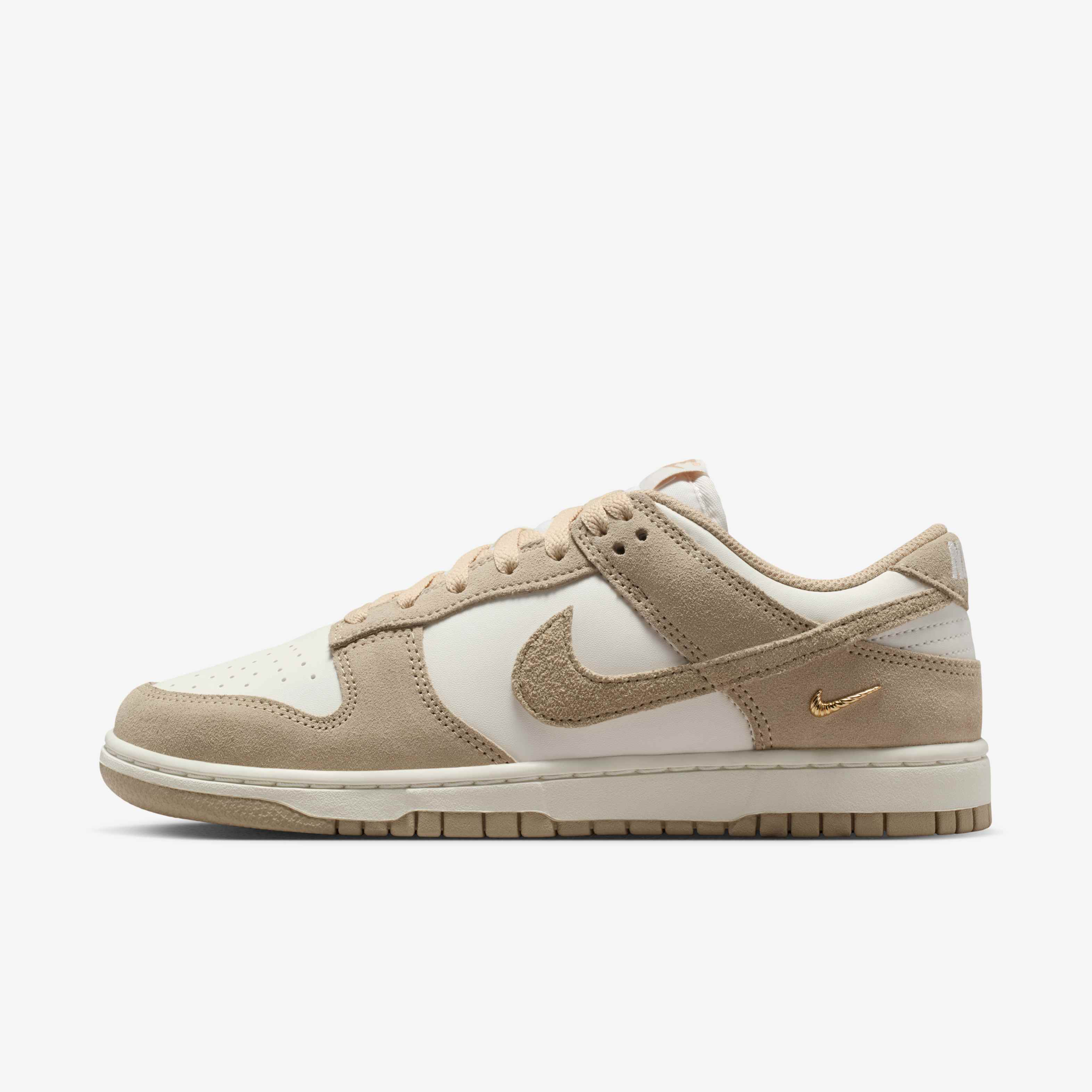 Nike Dunk Low Suede image number 0