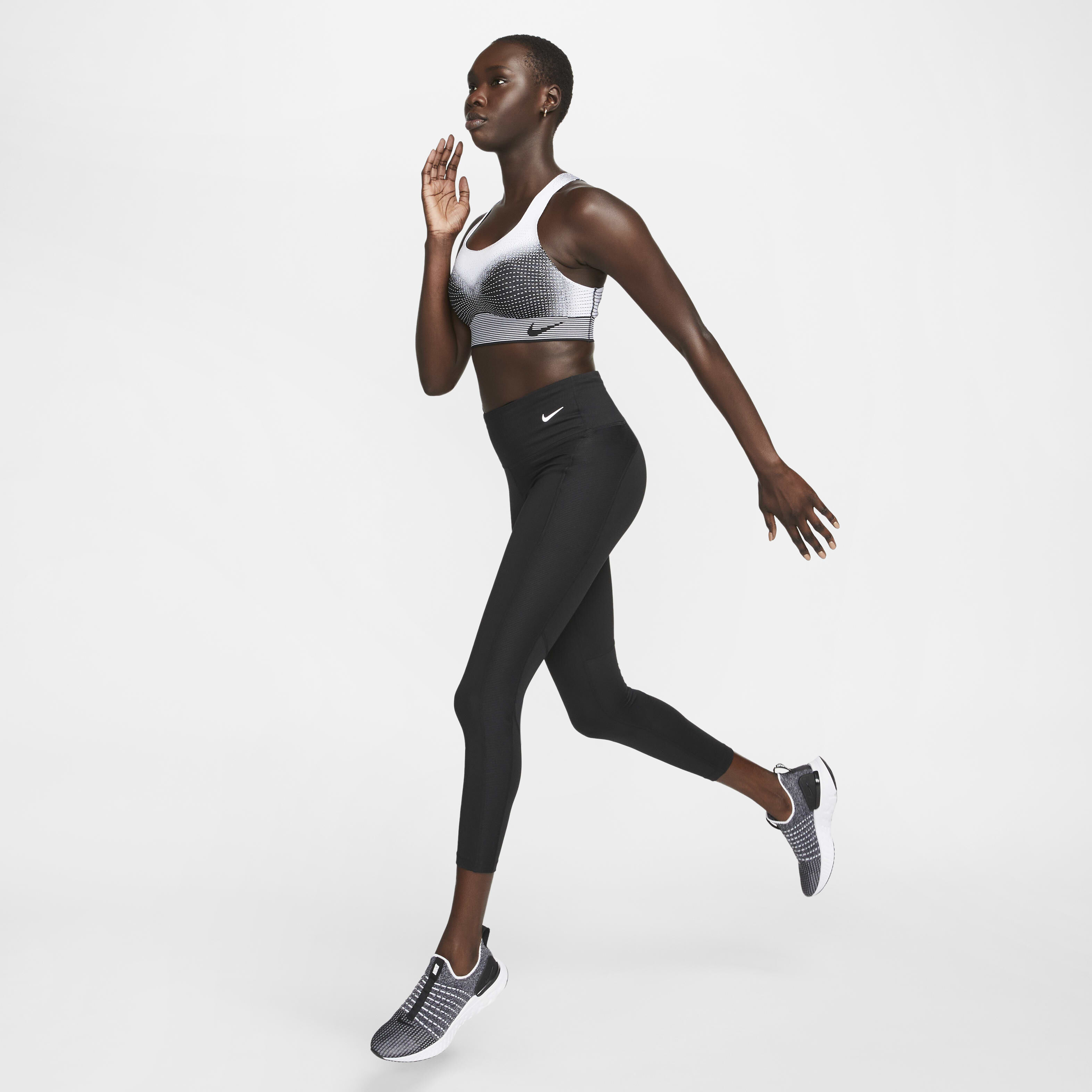 Nike Swoosh Flyknit image number 9