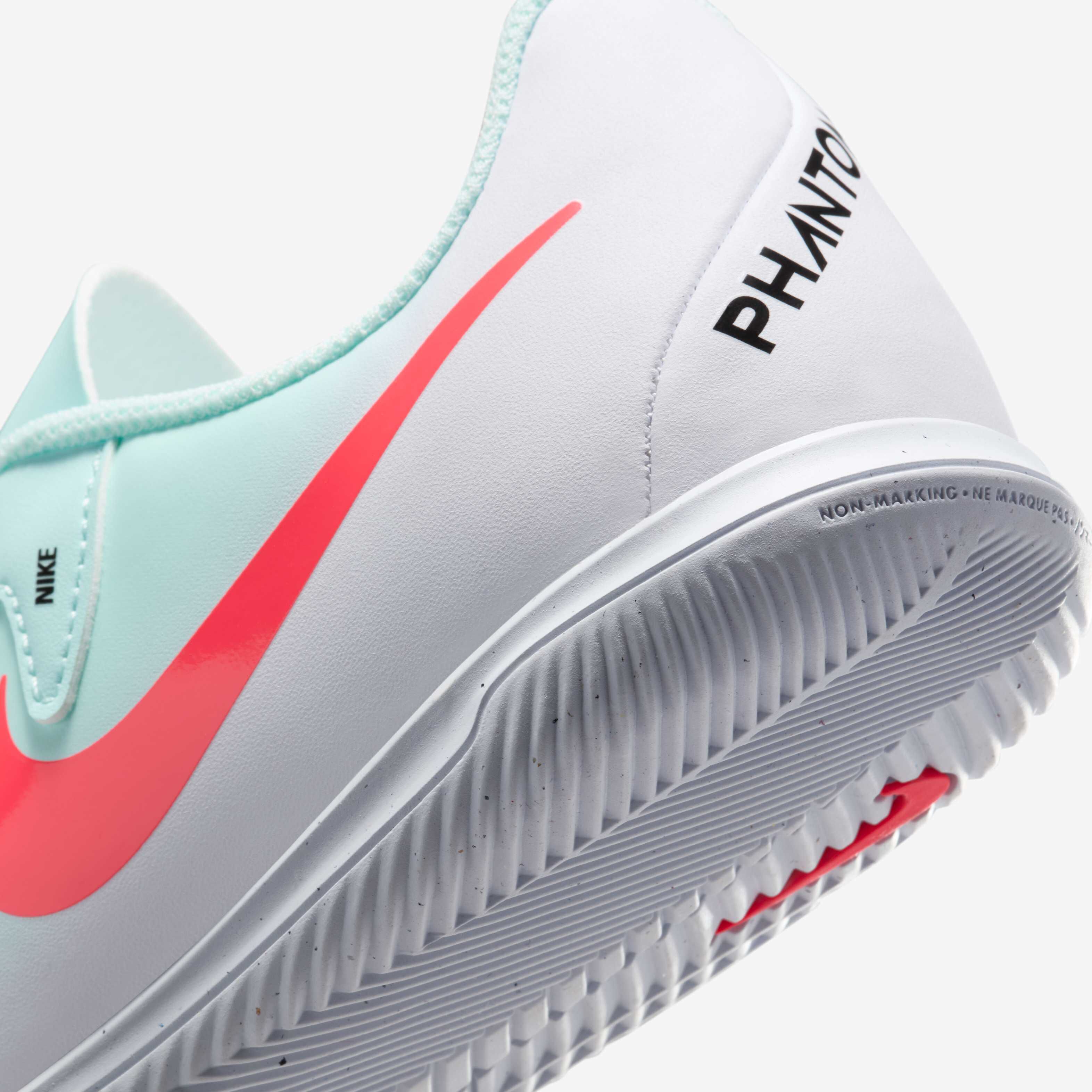 Nike Jr. Phantom GX 2 Club image number 7