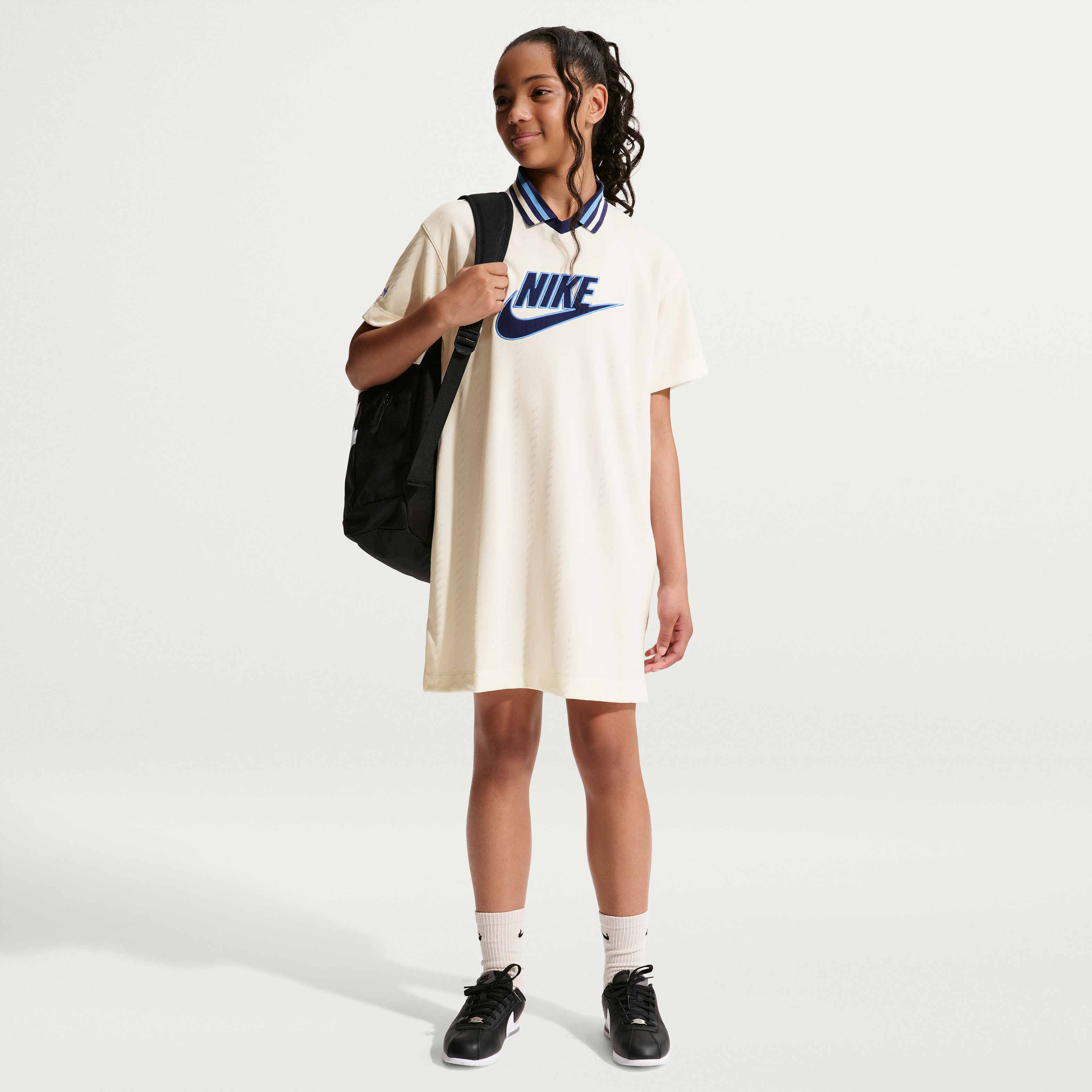 Nike Sportswear image number 0