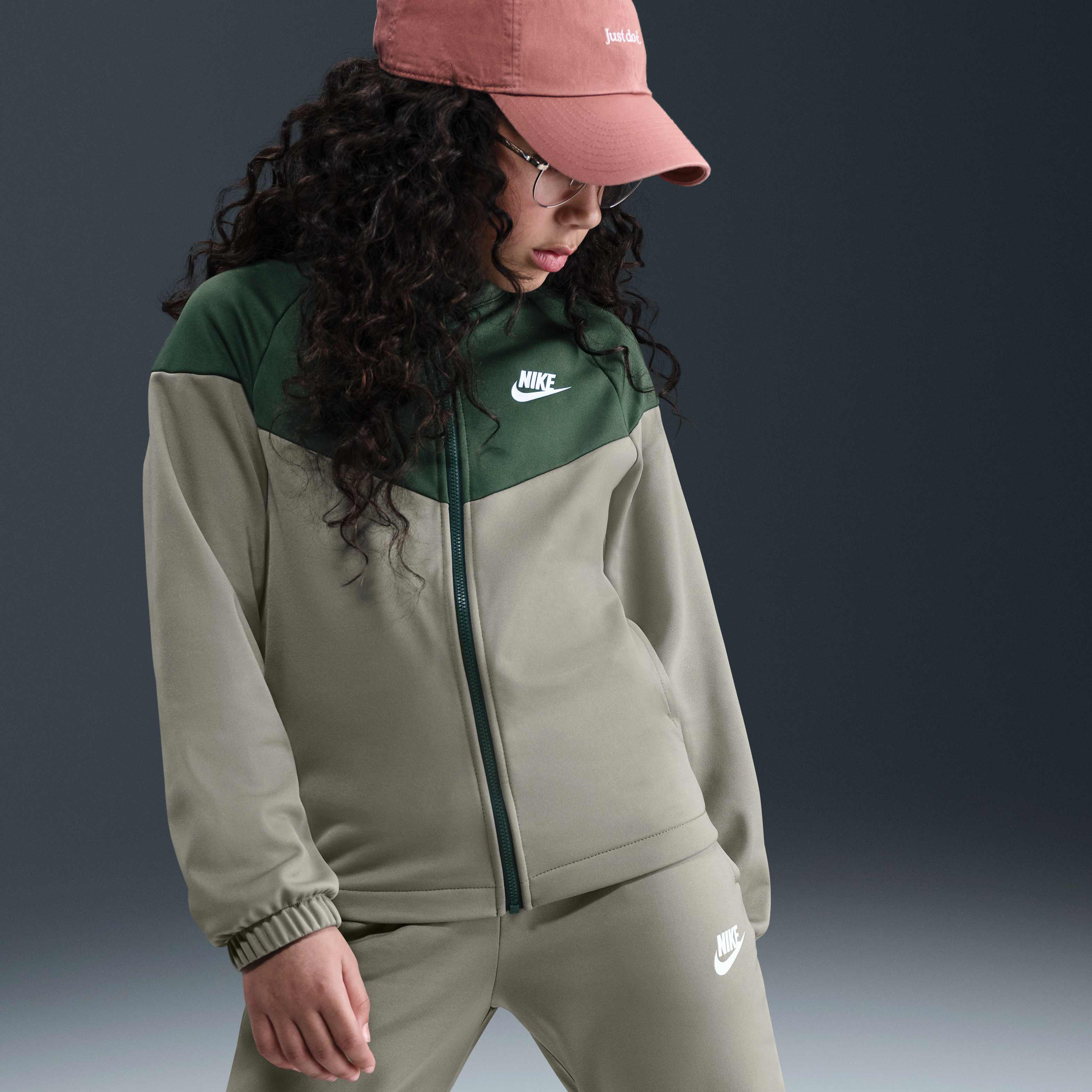 Nike Sportswear image number 1