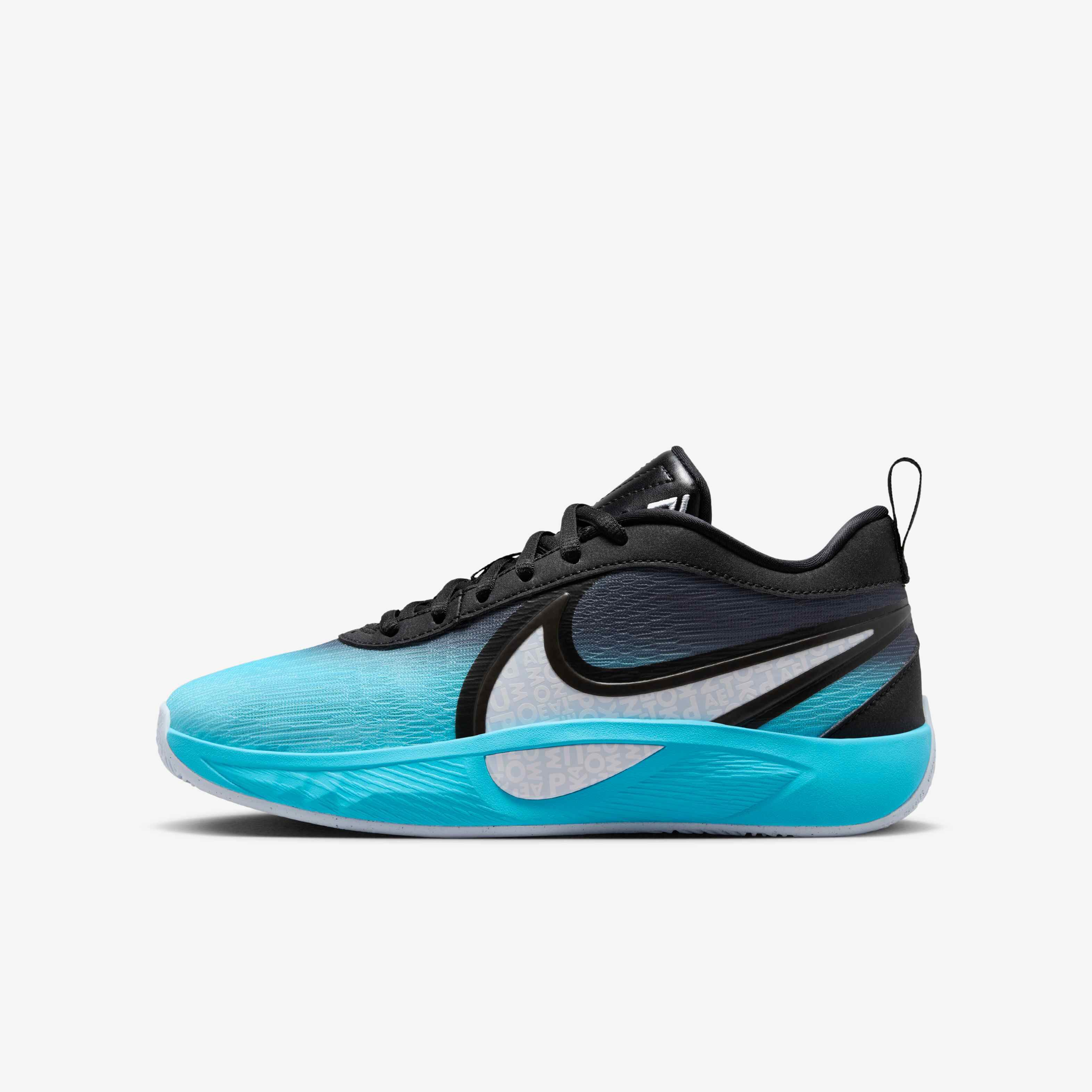 Youth boys basketball shoes top