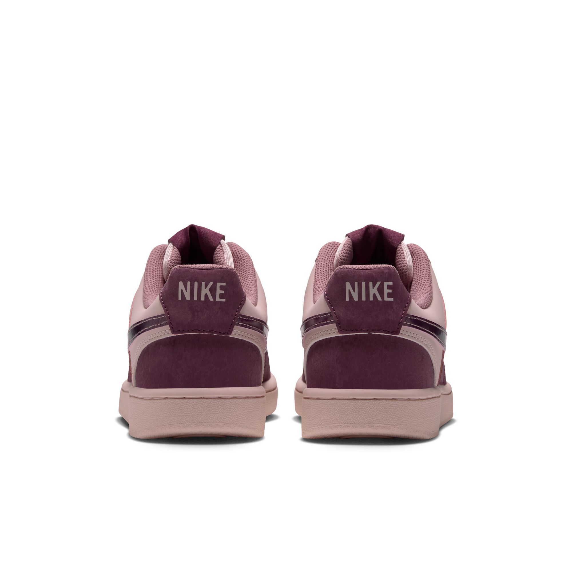 نايكي كورت فيجن لو LX image number 1