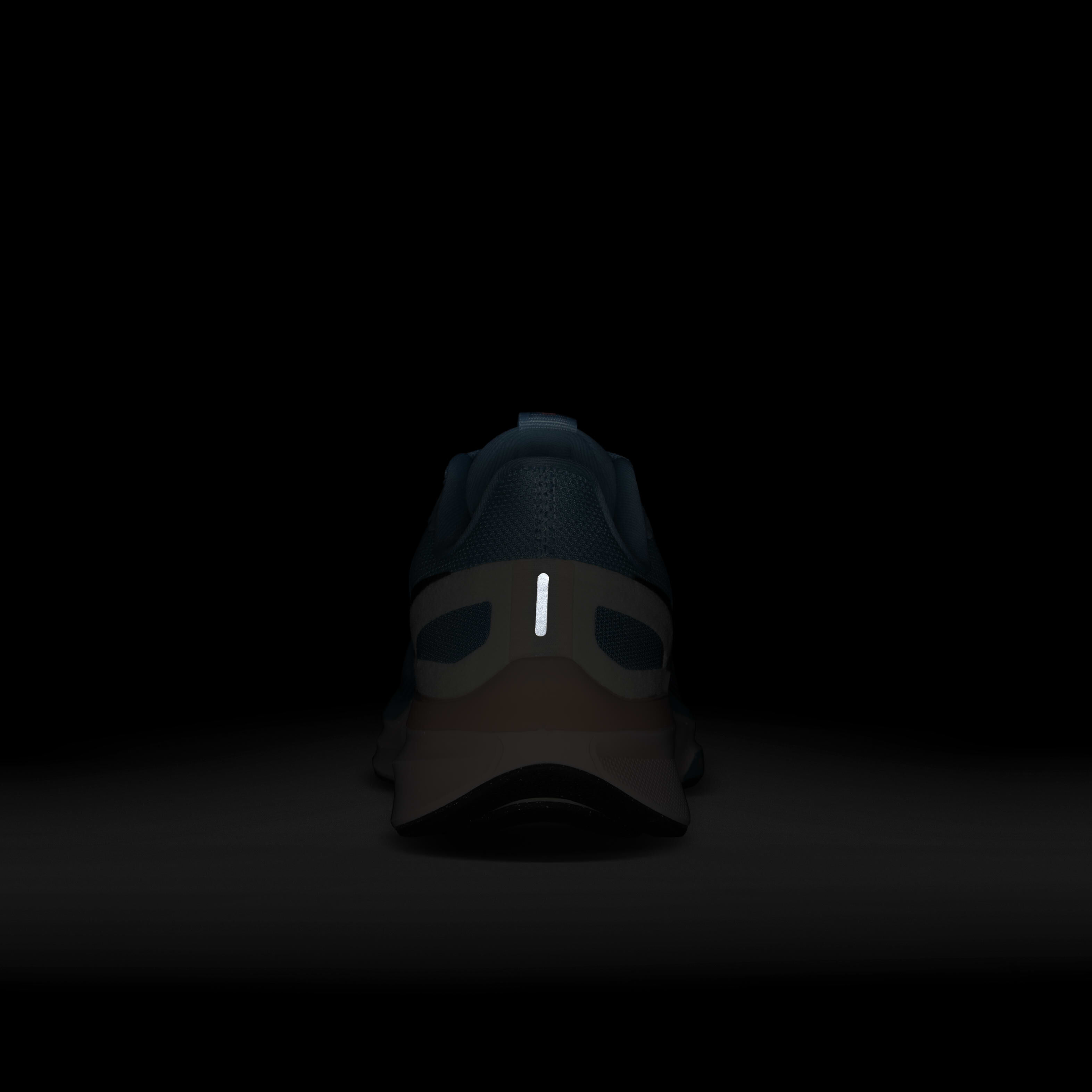 Nike Structure 25 image number 8